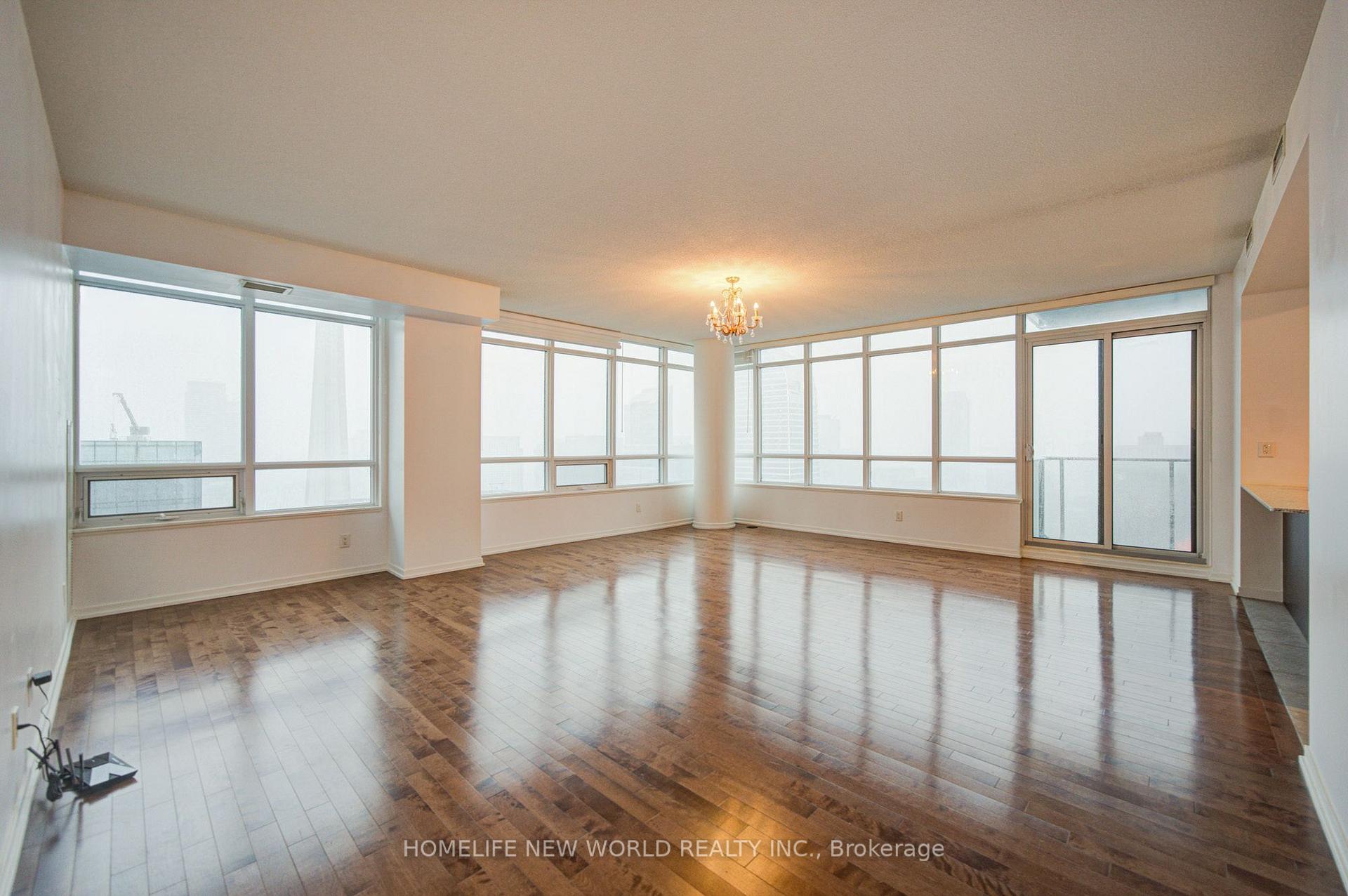 Photo 3 of Unit 4905, 65 Bremner Boulevard, Toronto, Waterfront Communities — HOMEH