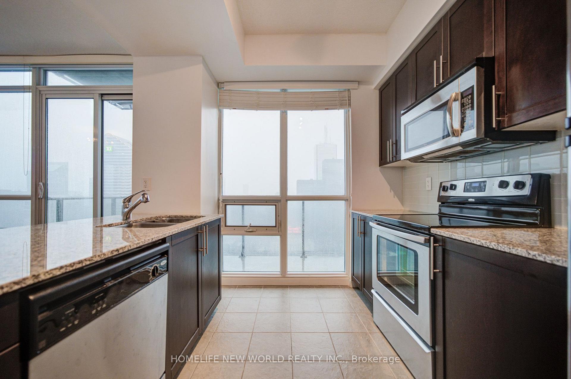 Photo 9 of Unit 4905, 65 Bremner Boulevard, Toronto, Waterfront Communities — HOMEH