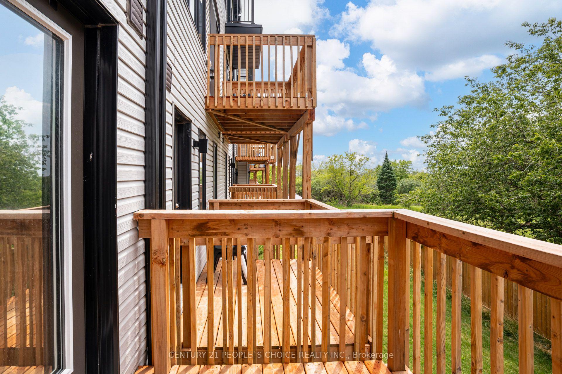 Photo 41 of 725 Heathrow Path, Oshawa, Samac — HOMEH