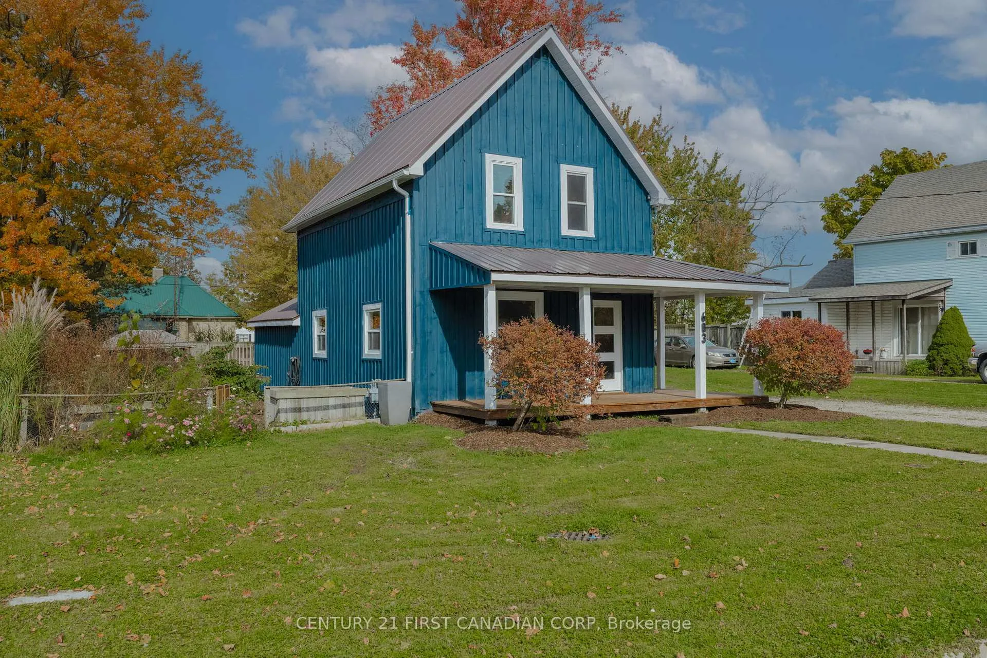 Photo 2 of 603 Erie Street, Warwick, Watford — HOMEH