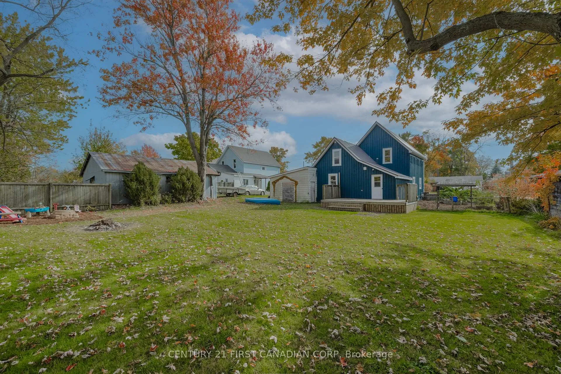 Photo 6 of 603 Erie Street, Warwick, Watford — HOMEH