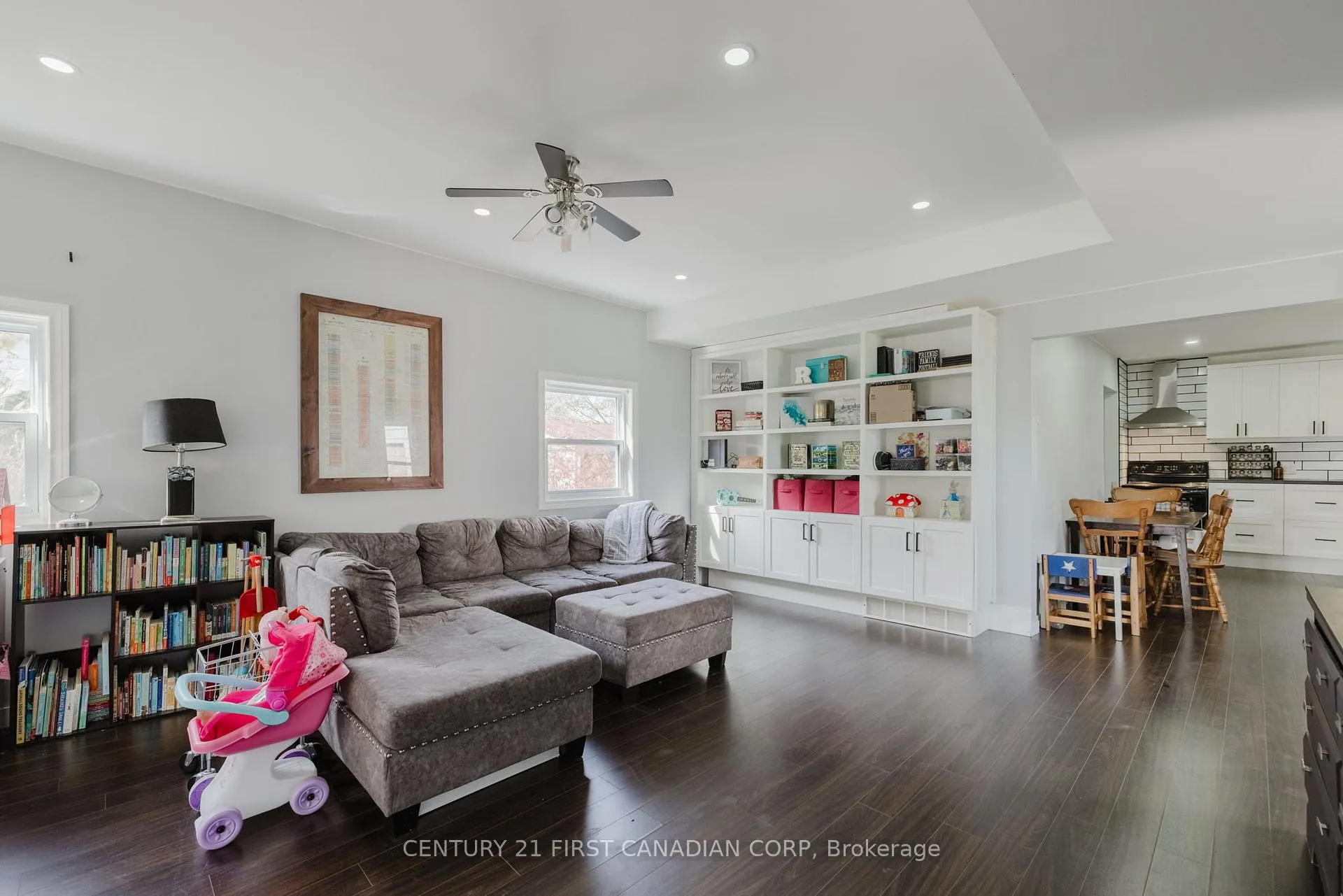 Photo 19 of 603 Erie Street, Warwick, Watford — HOMEH