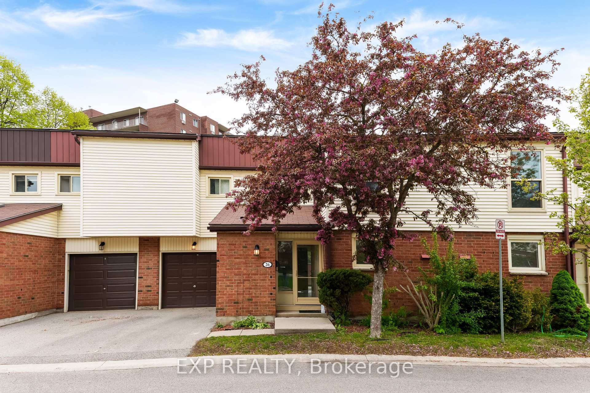 Front of Unit 26, 770 Fanshawe Park Road