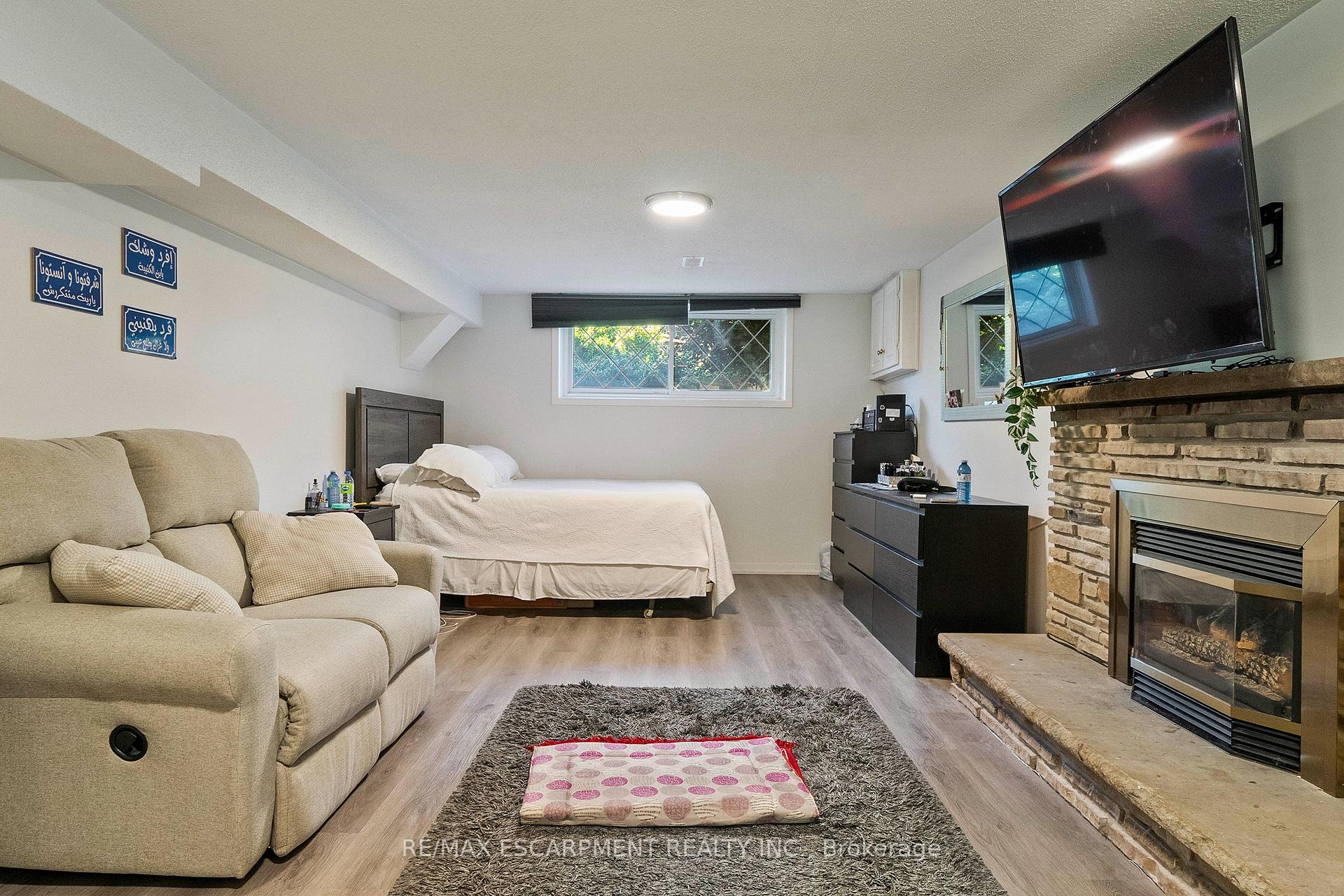 Photo 29 of 2506 Yarmouth Crescent, Oakville, West — HOMEH