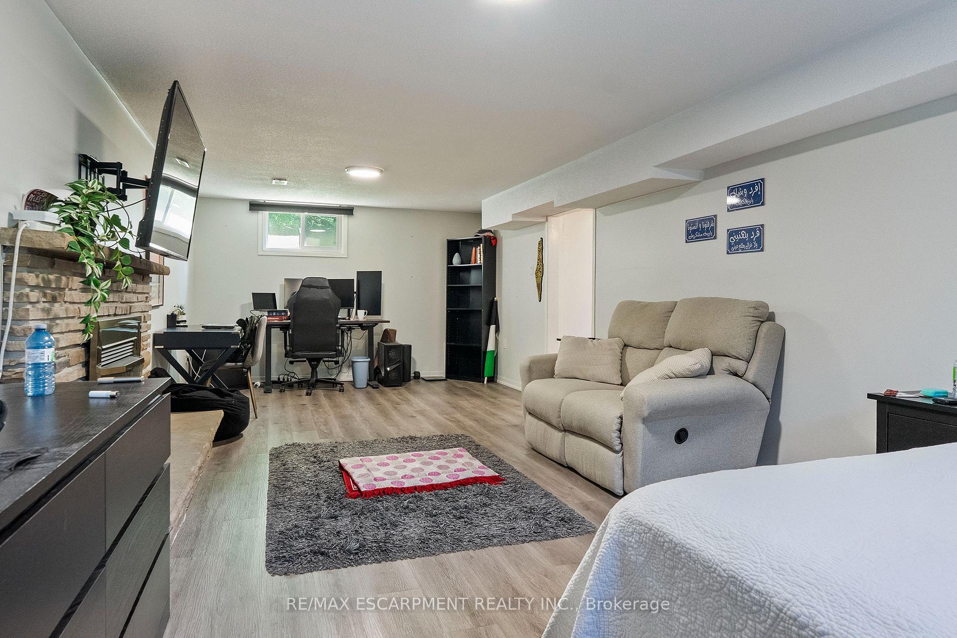 Photo 30 of 2506 Yarmouth Crescent, Oakville, West — HOMEH