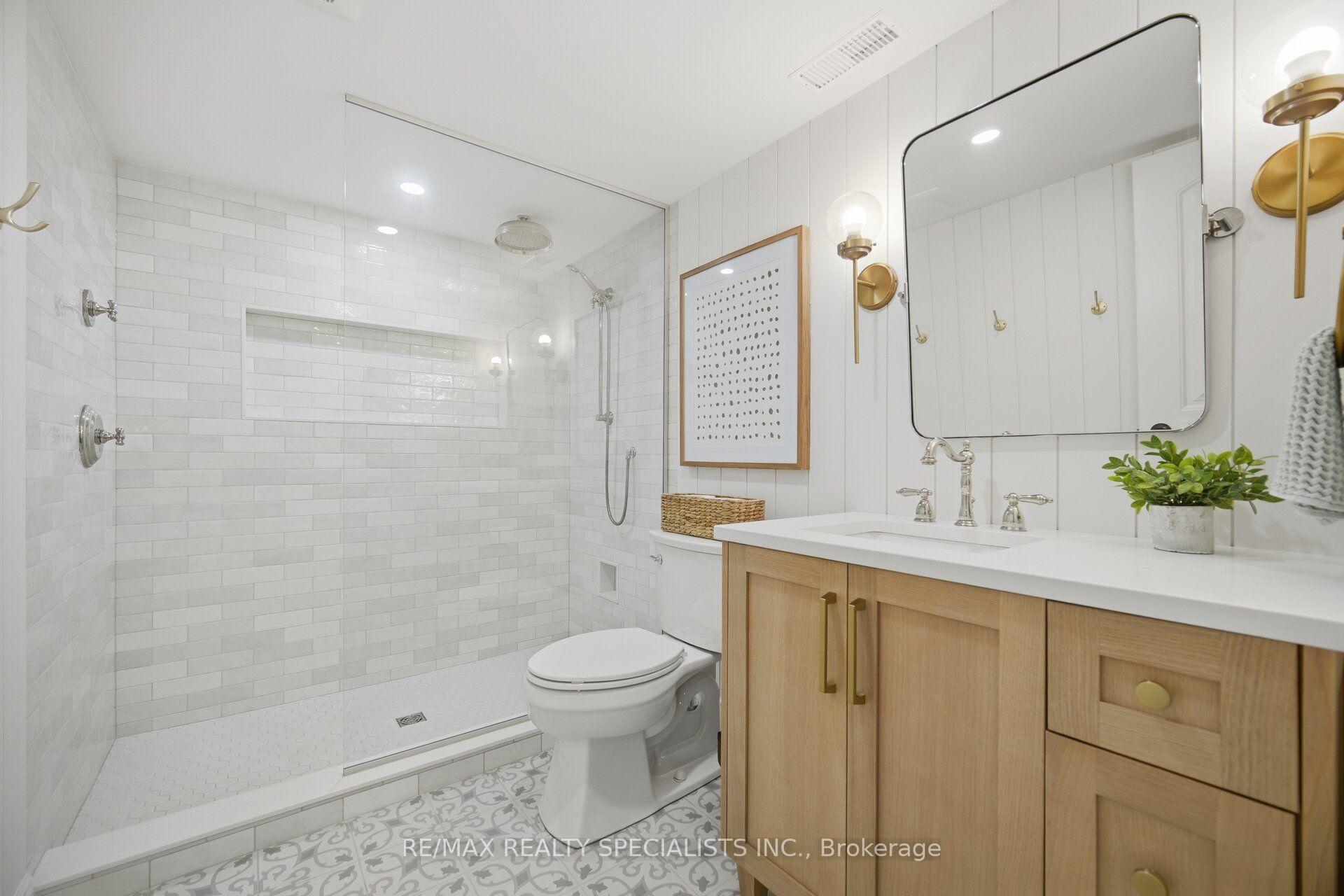 Photo 21 of 408 Flannery Drive, Centre Wellington, Fergus — HOMEH