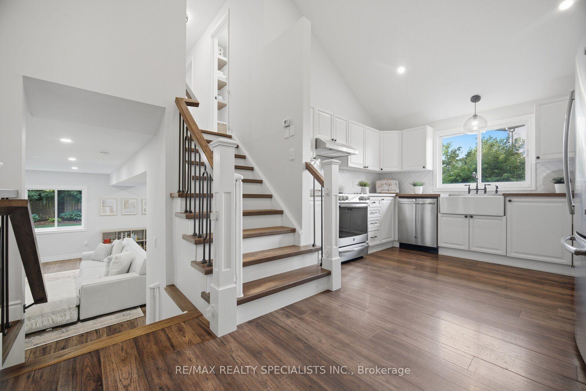 Photo 23 of 408 Flannery Drive, Centre Wellington, Fergus — HOMEH