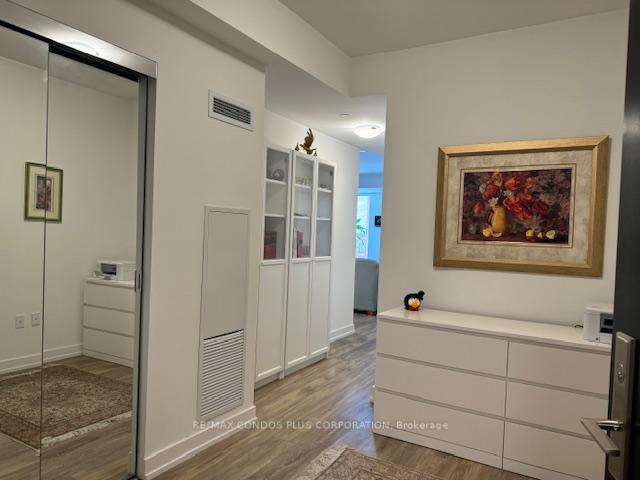 Photo 7 of Unit 403, 158 Front Street E, Toronto, Moss Park — HOMEH
