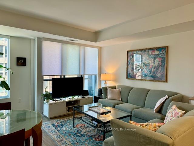 Photo 8 of Unit 403, 158 Front Street E, Toronto, Moss Park — HOMEH