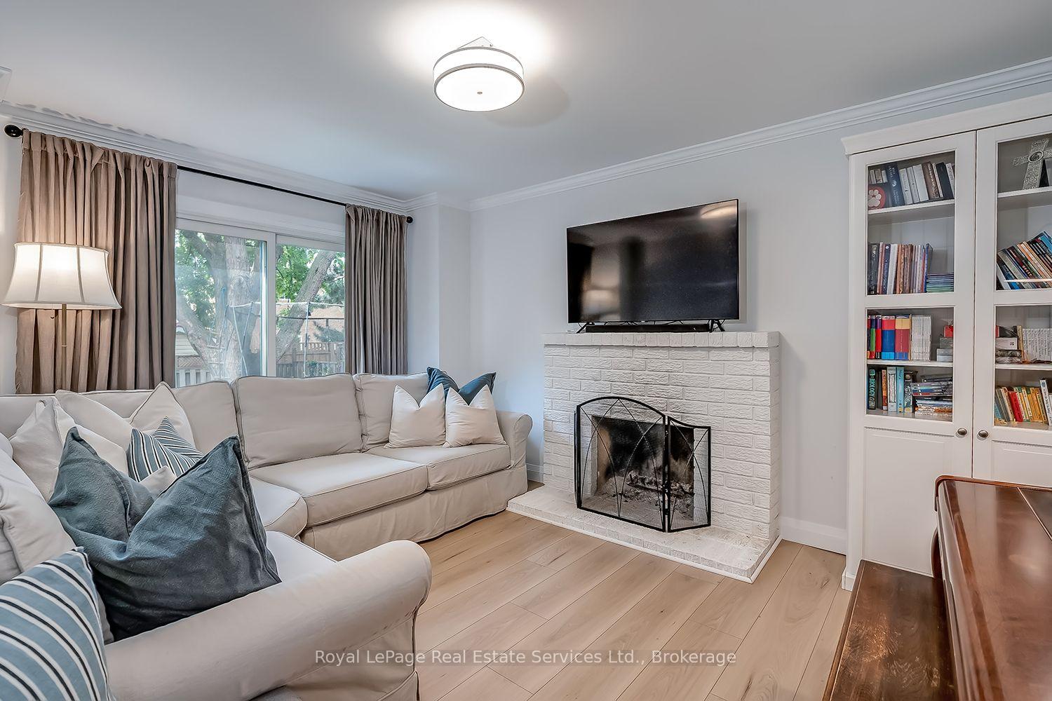 Photo 12 of 1484 Princeton Crescent, Oakville, Joshua Creek — HOMEH
