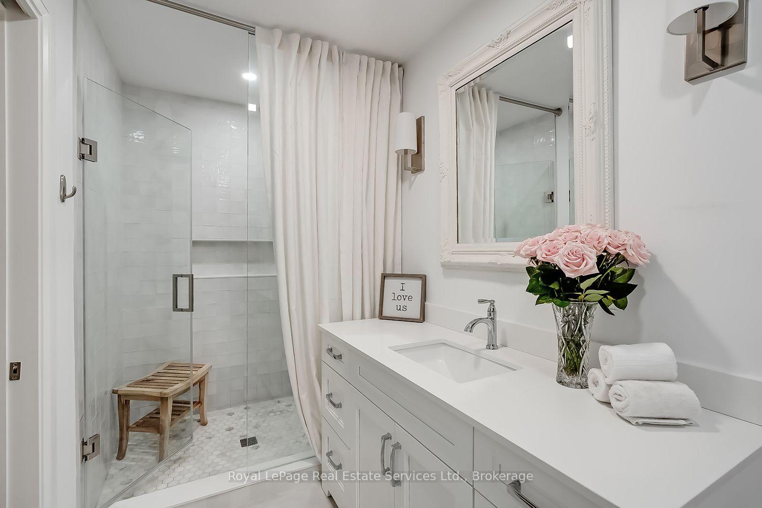 Photo 19 of 1484 Princeton Crescent, Oakville, Joshua Creek — HOMEH