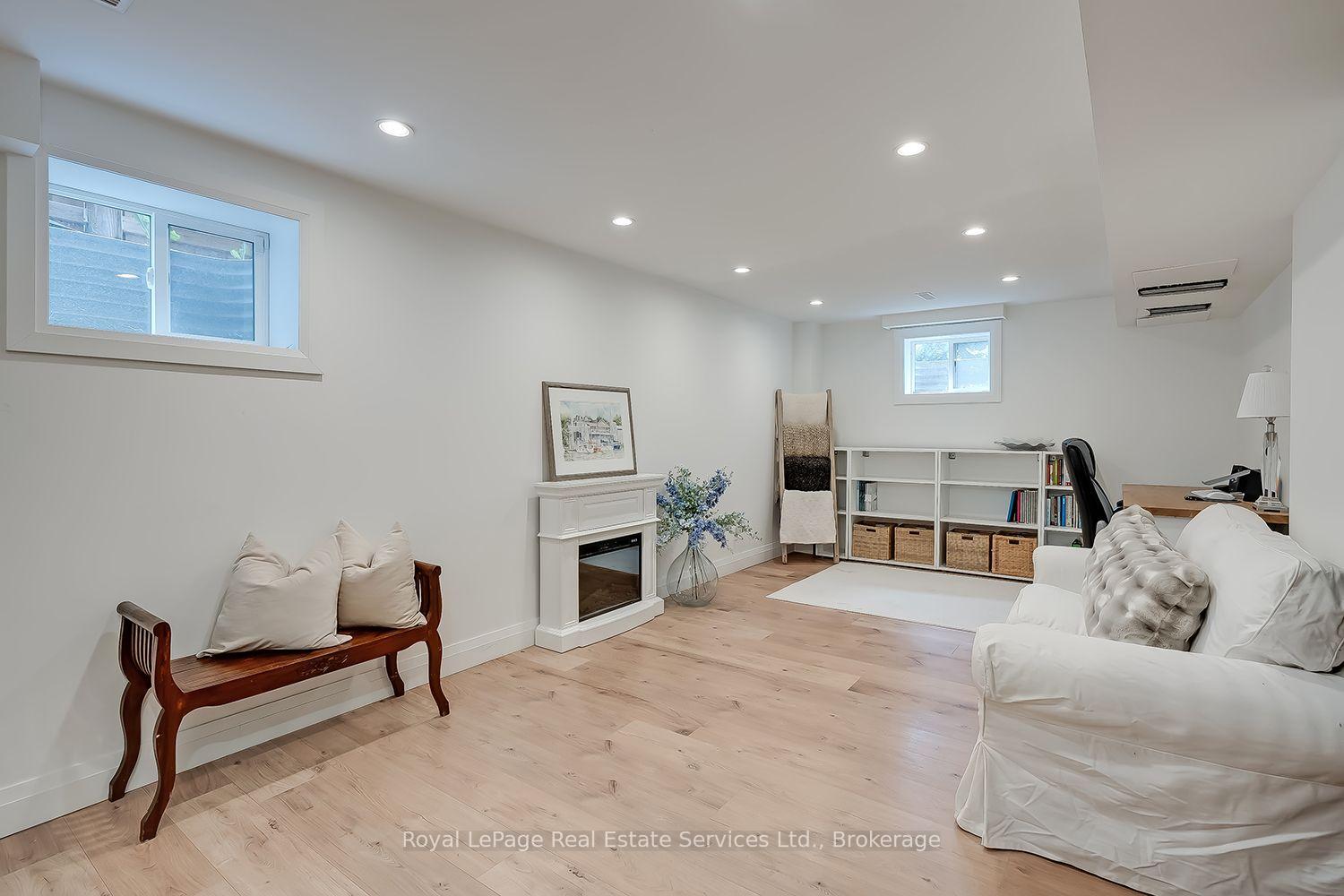 Photo 25 of 1484 Princeton Crescent, Oakville, Joshua Creek — HOMEH