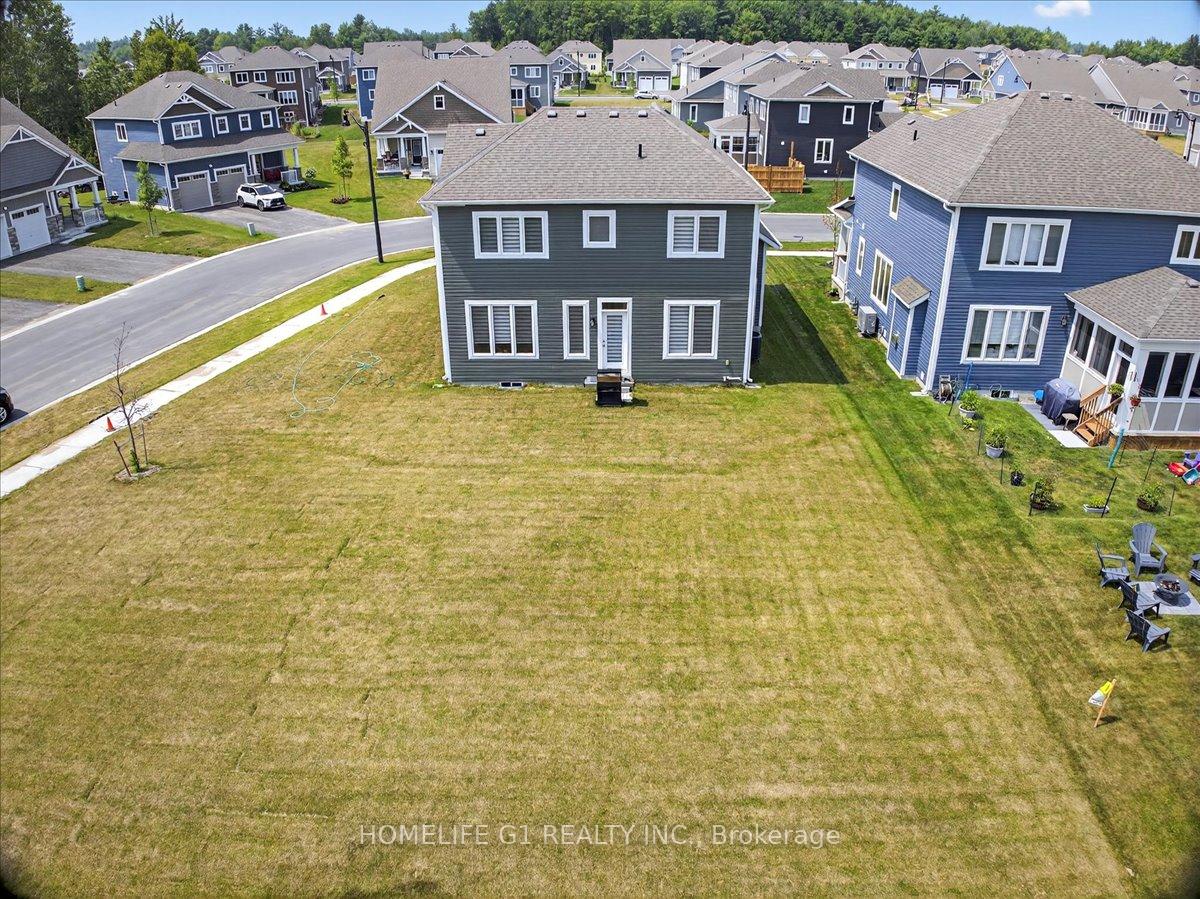Photo 6 of 5 Dyer Crescent, Bracebridge, Macaulay — HOMEH