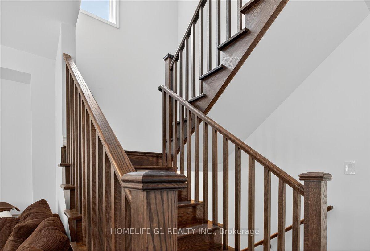 Photo 24 of 5 Dyer Crescent, Bracebridge, Macaulay — HOMEH