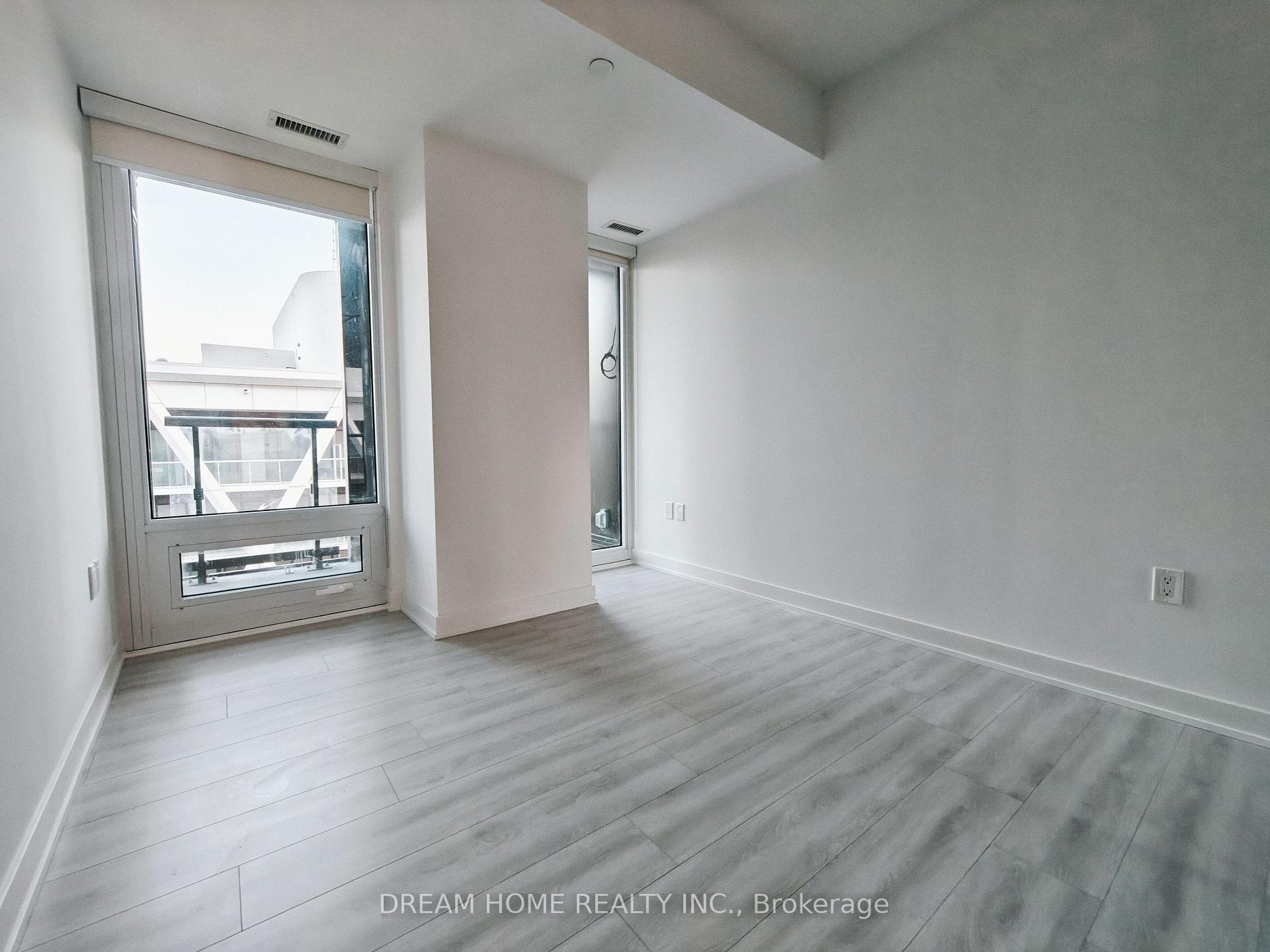 Photo 9 of Unit 3604, 238 Simcoe Street, Toronto, Kensington-Chinatown — HOMEH