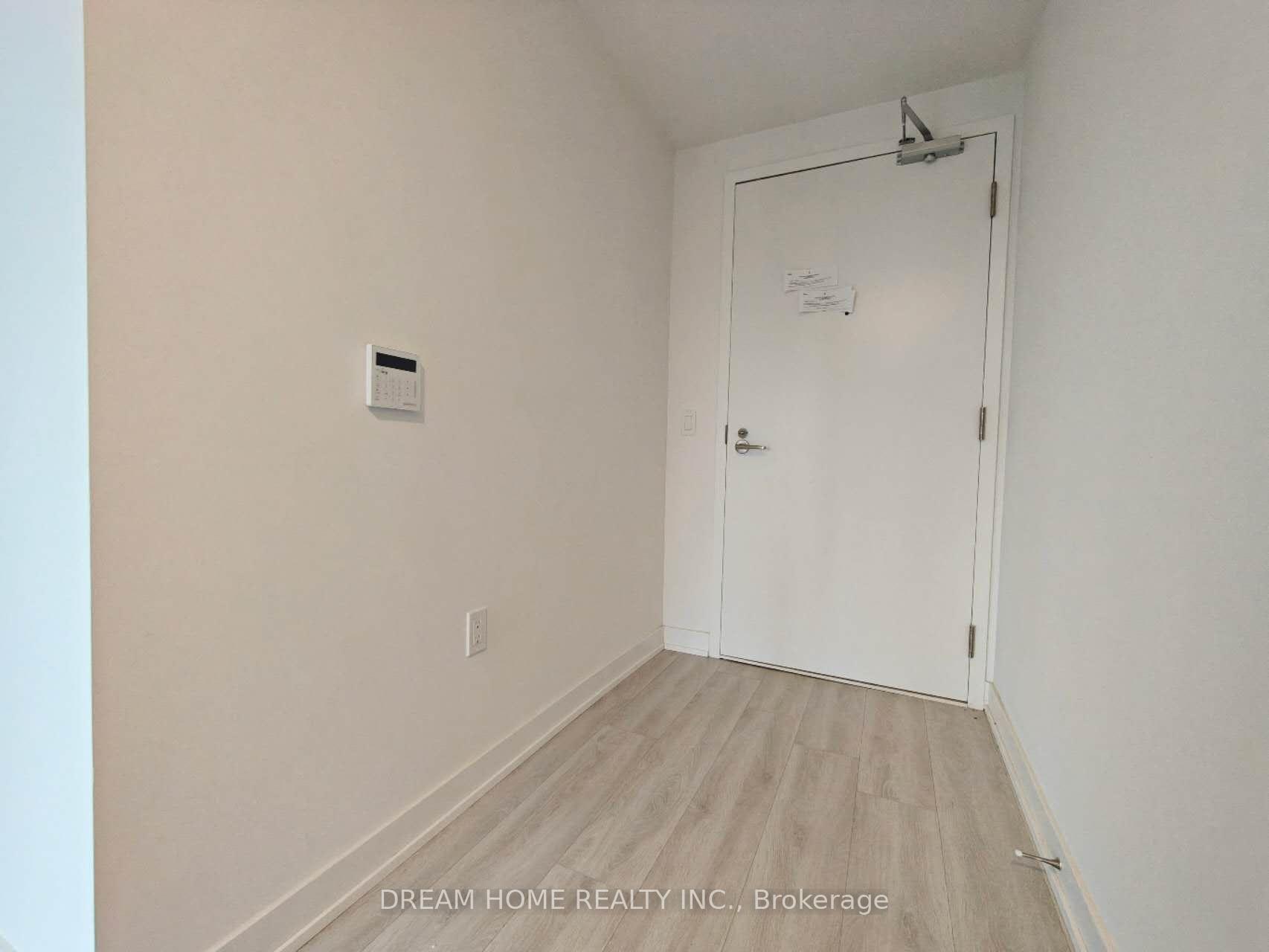 Photo 13 of Unit 3604, 238 Simcoe Street, Toronto, Kensington-Chinatown — HOMEH