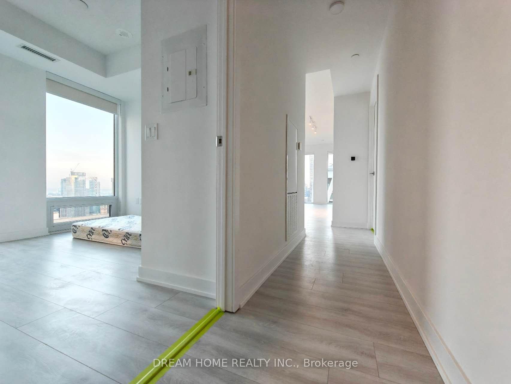 Photo 14 of Unit 3604, 238 Simcoe Street, Toronto, Kensington-Chinatown — HOMEH
