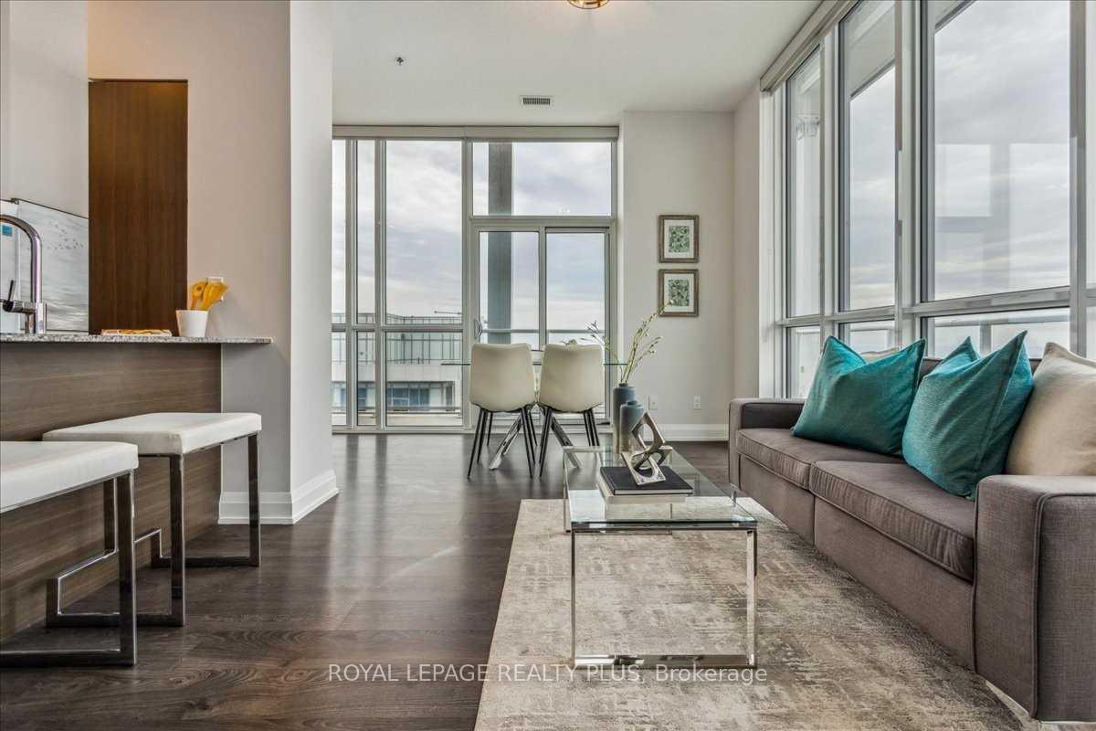 Photo 10 of Unit Ph9, 65 Speers Road, Oakville, Central — HOMEH