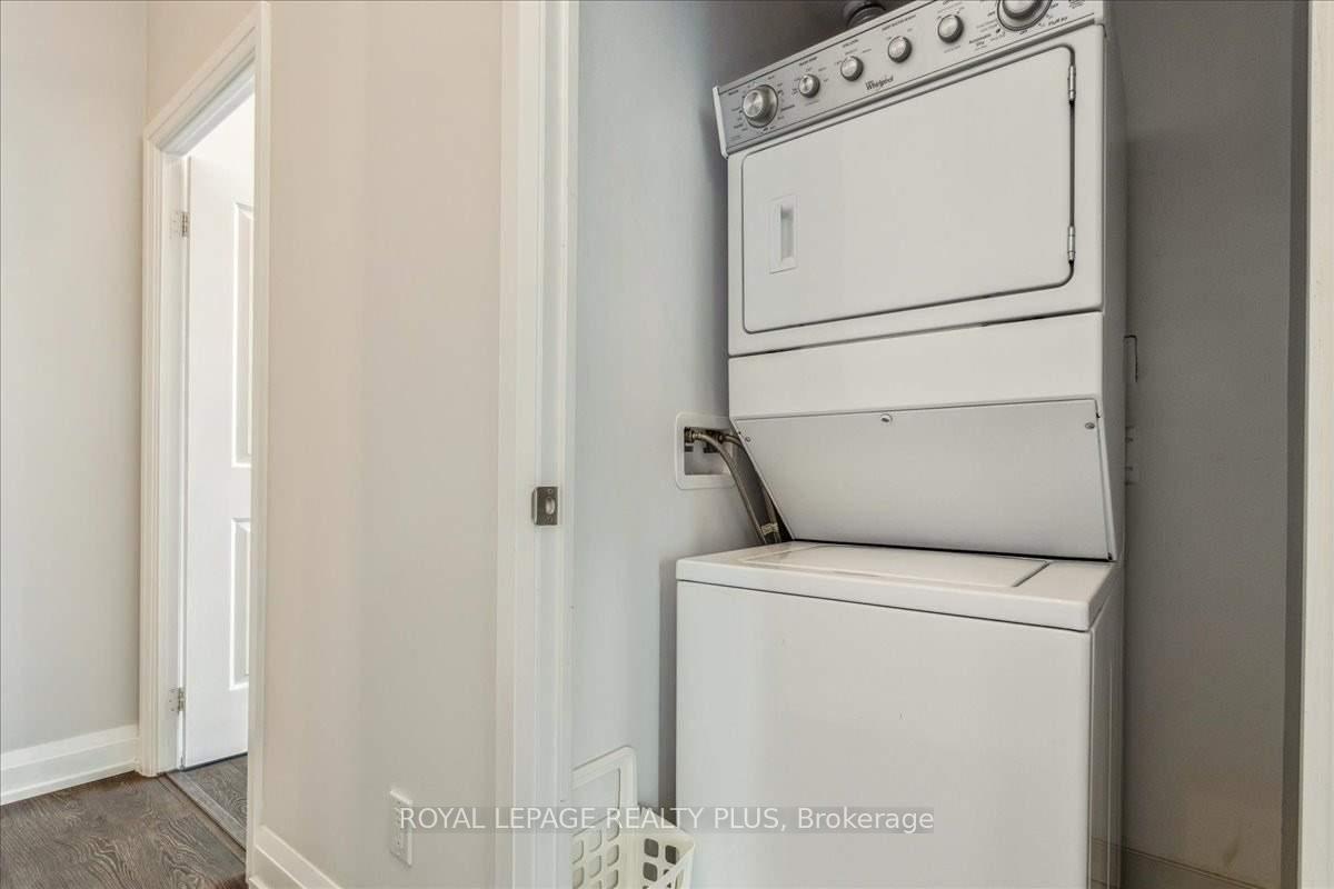 Photo 32 of Unit Ph9, 65 Speers Road, Oakville, Central — HOMEH
