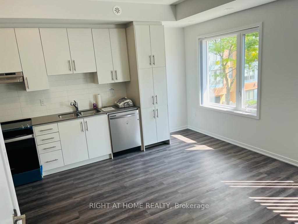 Photo 6 of Unit 53, 5 William Jackson Way, Etobicoke, New Toronto — HOMEH
