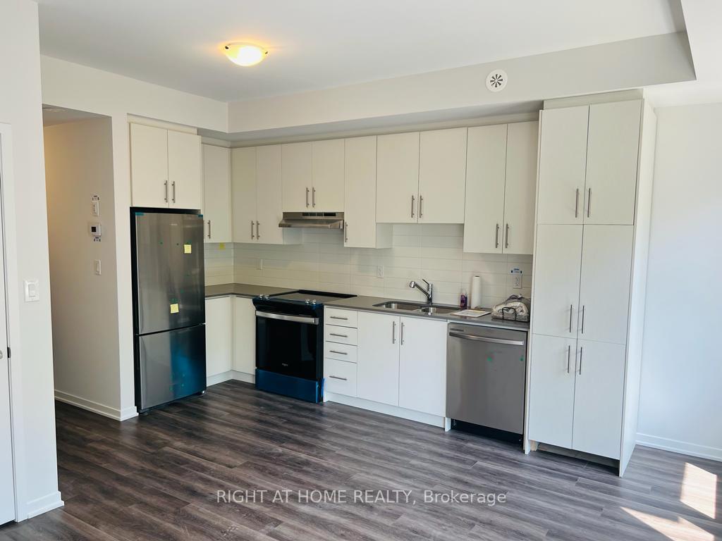 Photo 8 of Unit 53, 5 William Jackson Way, Etobicoke, New Toronto — HOMEH