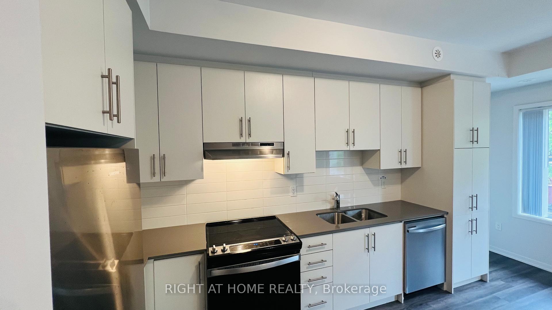 Photo 12 of Unit 53, 5 William Jackson Way, Etobicoke, New Toronto — HOMEH