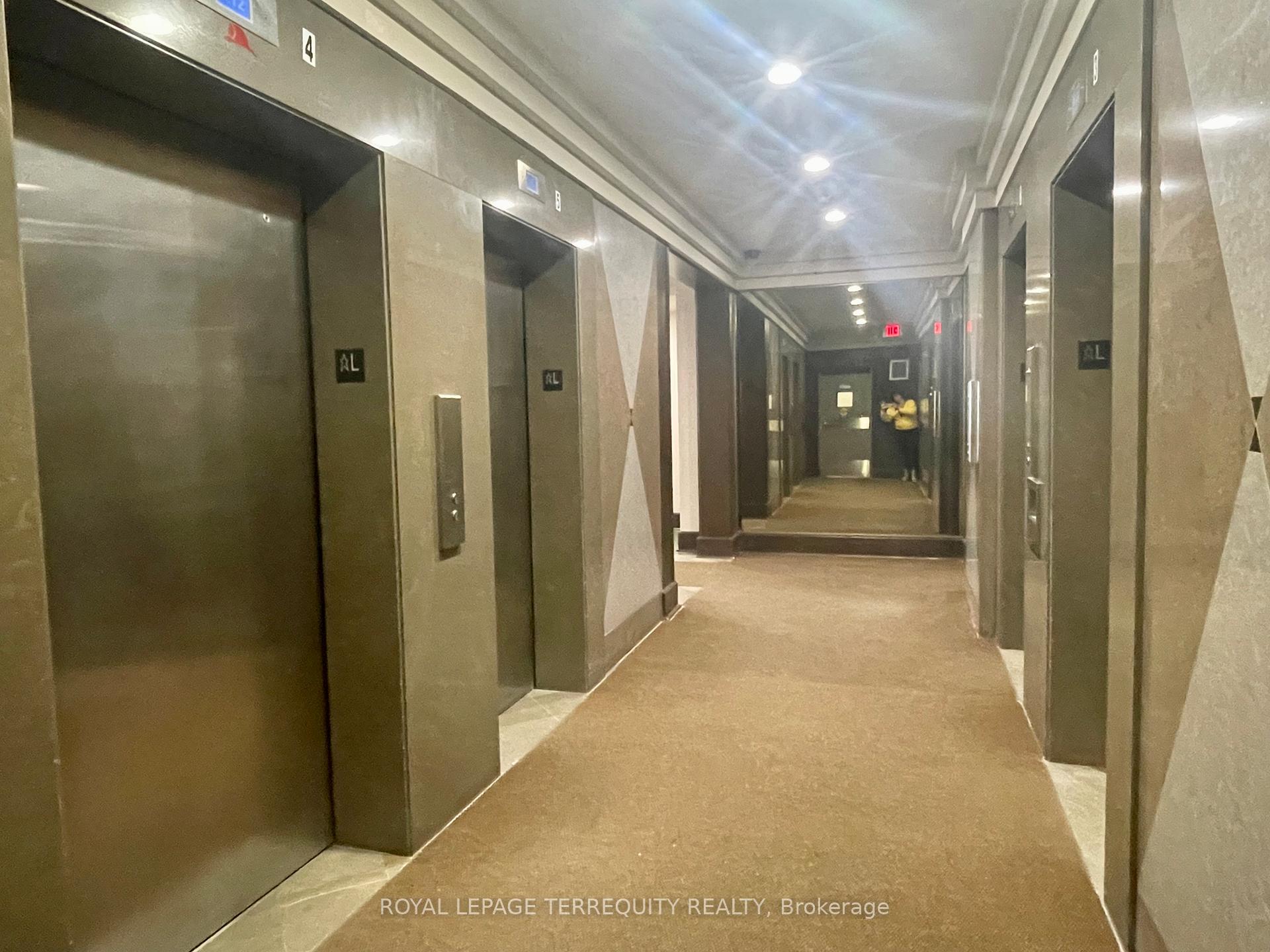 Photo 27 of Unit 1009, 30 Greenfield Avenue, North York, Willowdale East — HOMEH