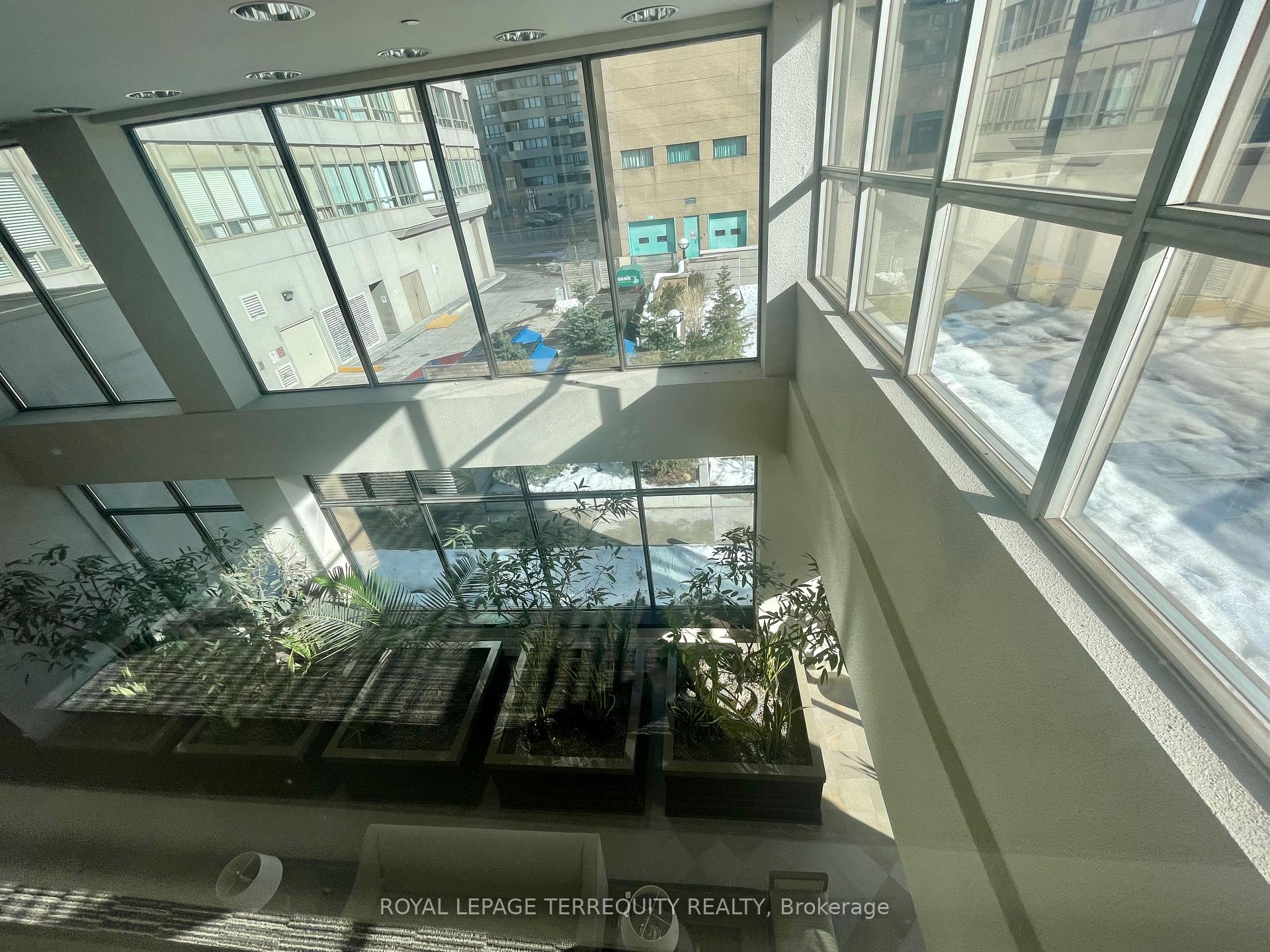 Photo 39 of Unit 1009, 30 Greenfield Avenue, North York, Willowdale East — HOMEH