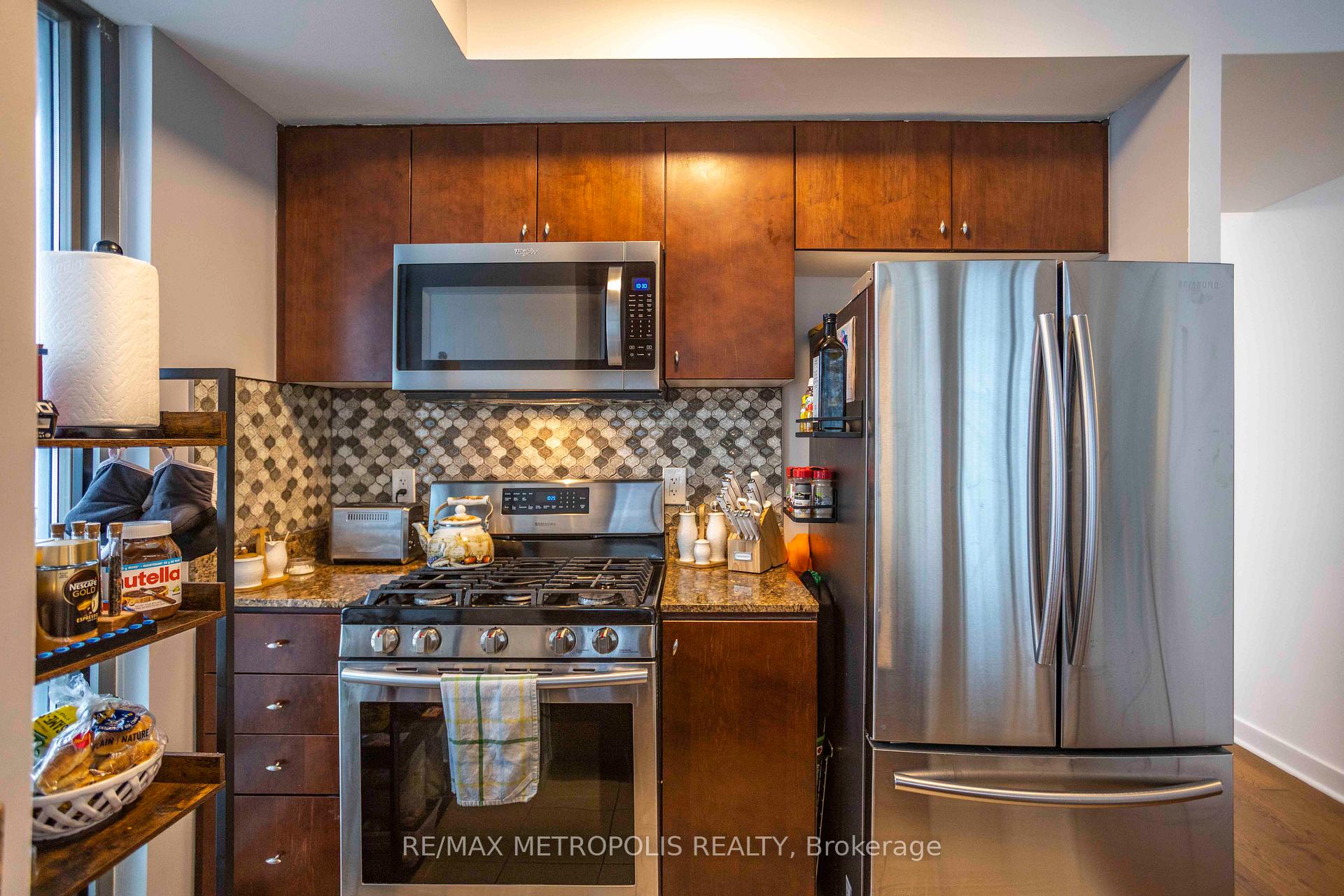 Photo 9 of Unit 2510, 5 Mariner Terrace, Toronto, Waterfront Communities — HOMEH