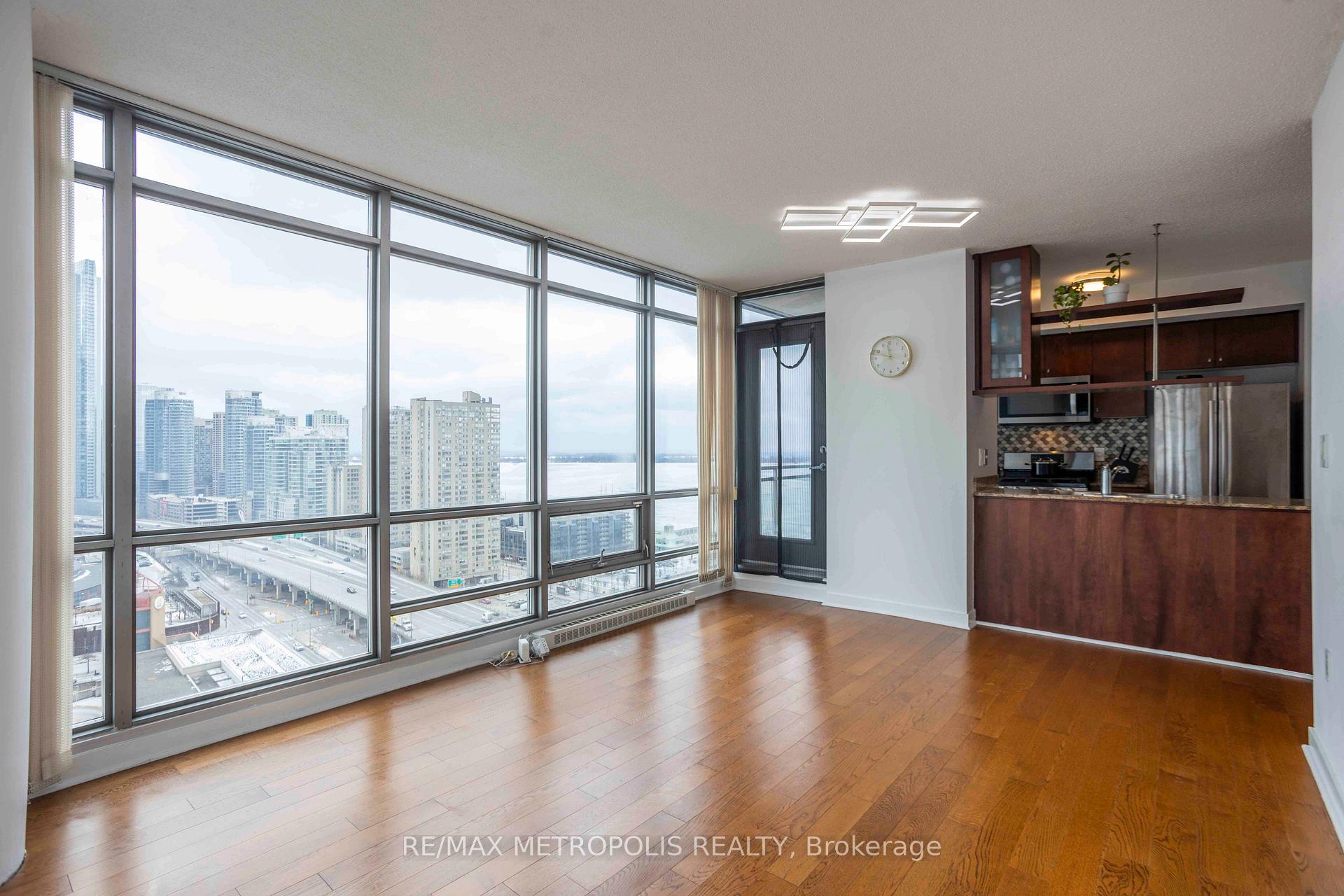 Photo 21 of Unit 2510, 5 Mariner Terrace, Toronto, Waterfront Communities — HOMEH