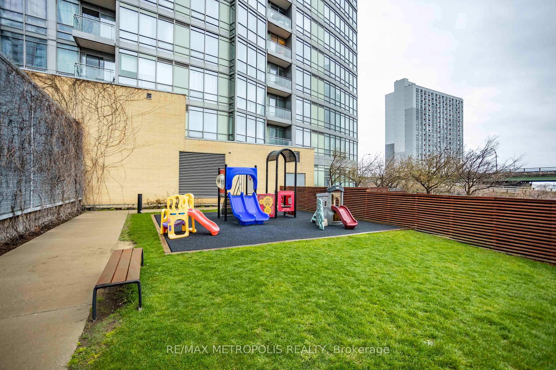 Photo 27 of Unit 2510, 5 Mariner Terrace, Toronto, Waterfront Communities — HOMEH