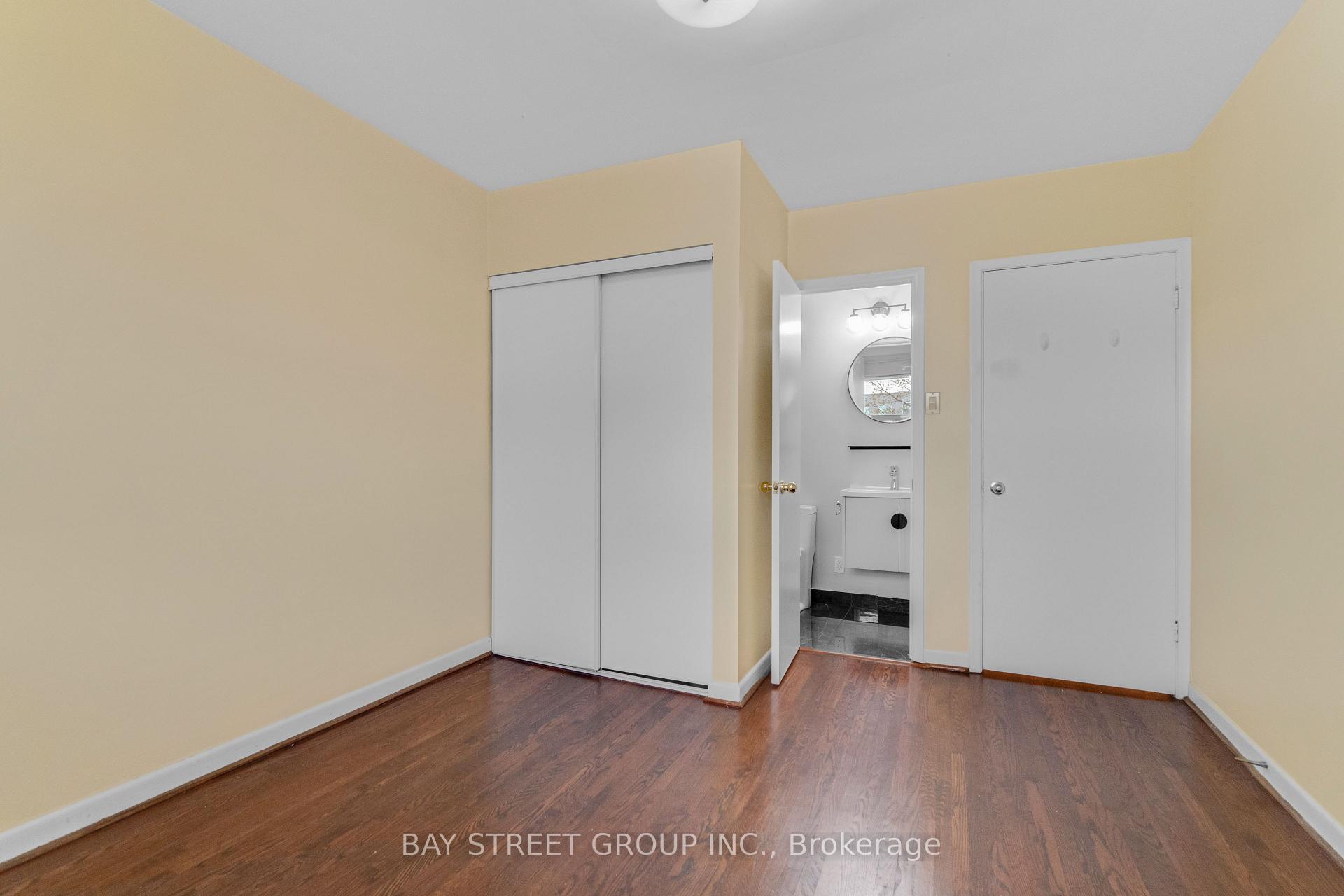 Photo 16 of Unit Upper, 40 Bellbury Crescent, North York, Don Valley Village — HOMEH