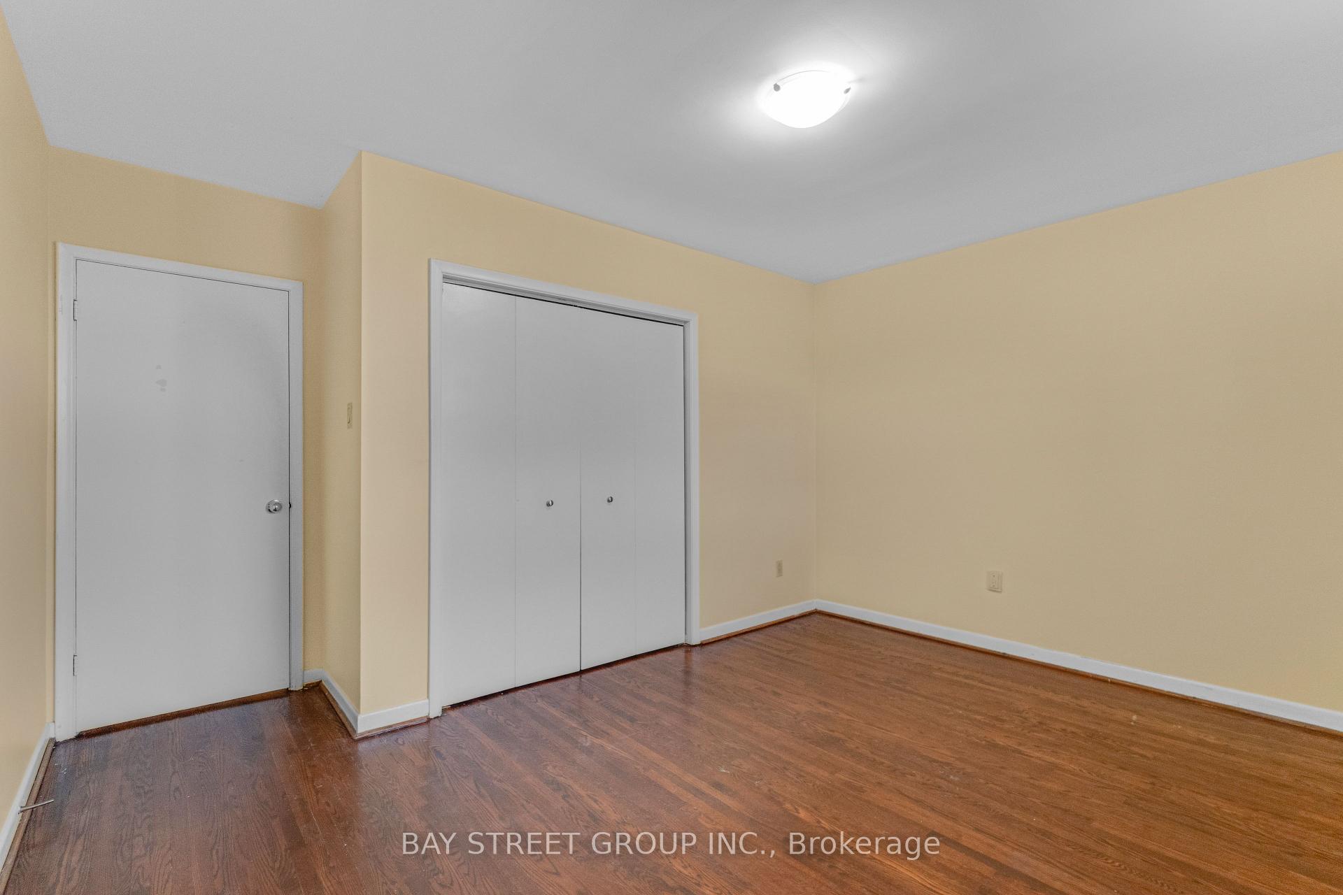 Photo 19 of Unit Upper, 40 Bellbury Crescent, North York, Don Valley Village — HOMEH