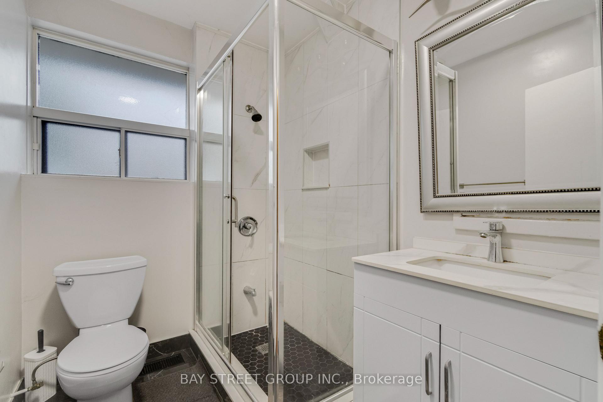 Photo 22 of Unit Upper, 40 Bellbury Crescent, North York, Don Valley Village — HOMEH