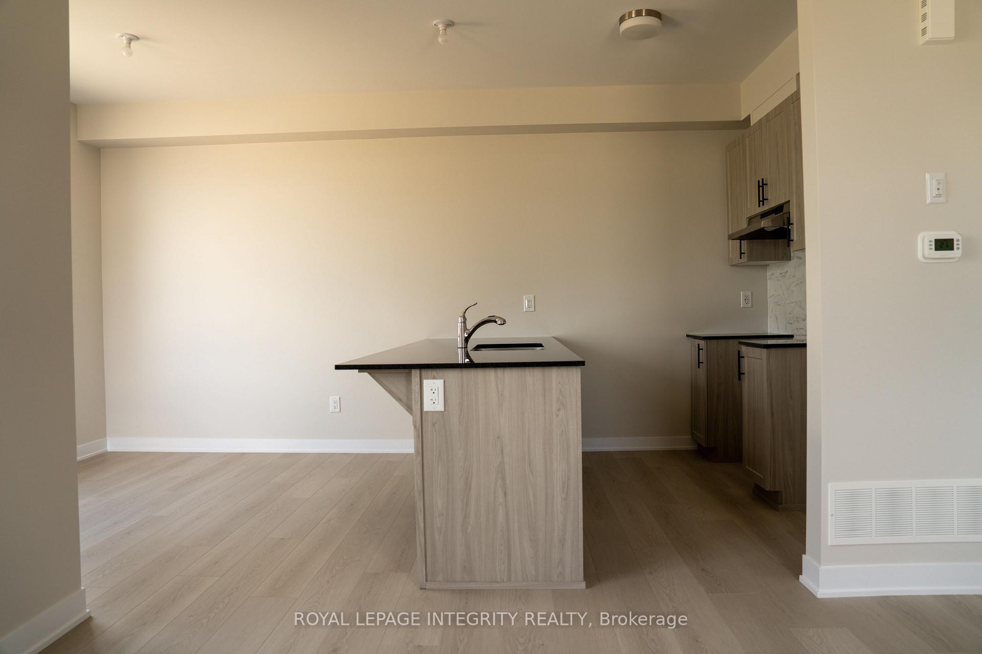 Photo 9 of 735 Haflinger Row, Ottawa, Richmond — HOMEH