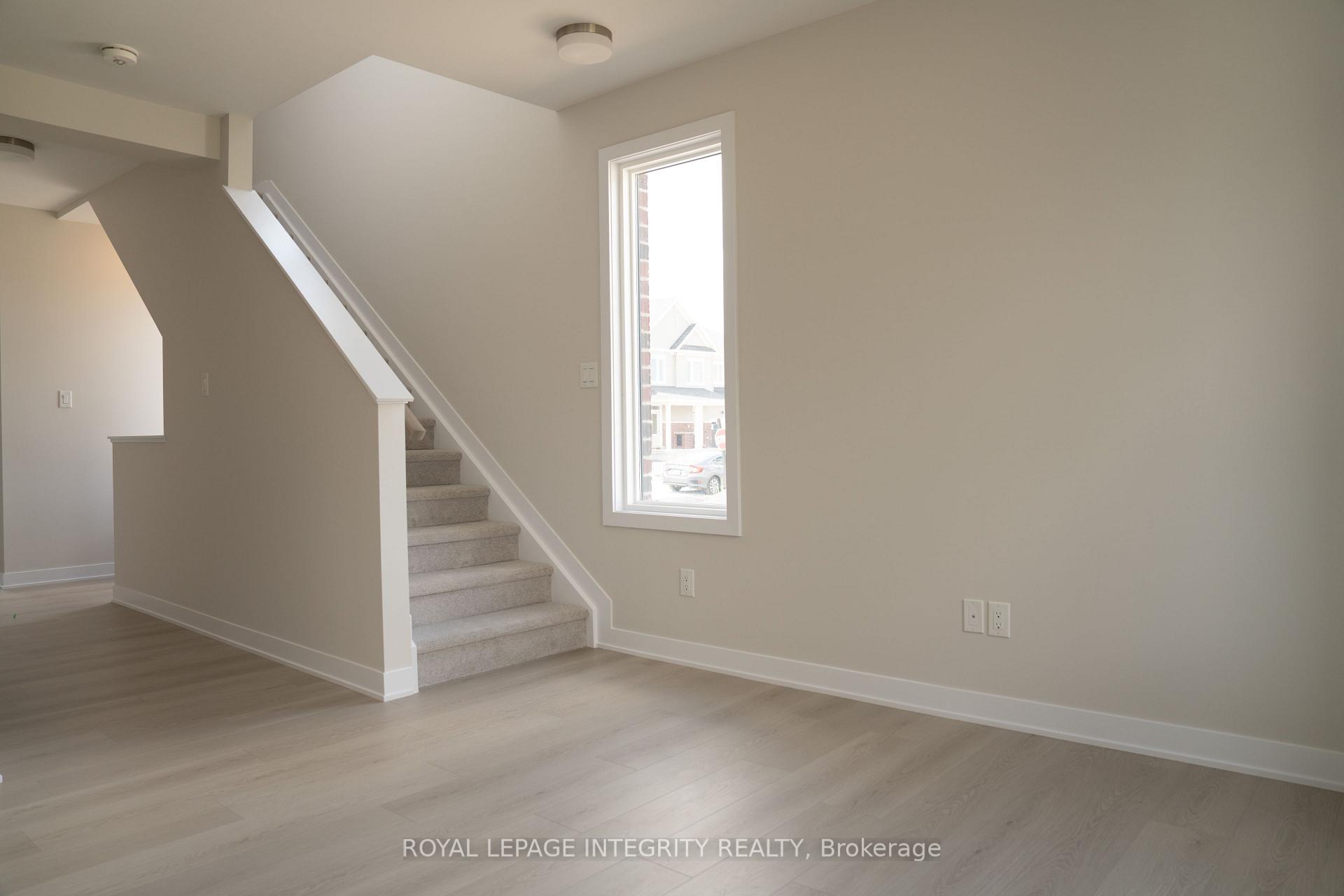 Photo 17 of 735 Haflinger Row, Ottawa, Richmond — HOMEH