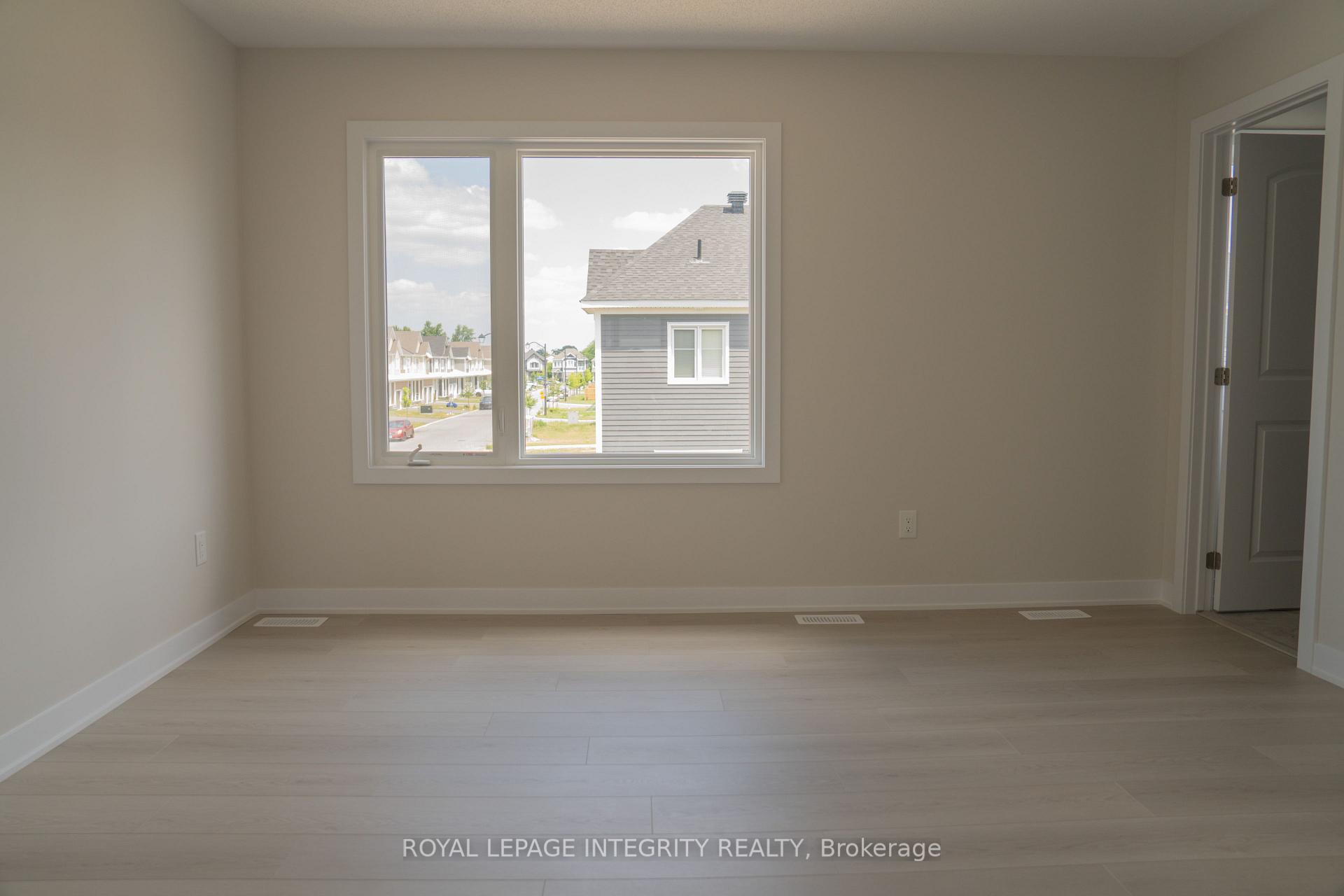 Photo 23 of 735 Haflinger Row, Ottawa, Richmond — HOMEH