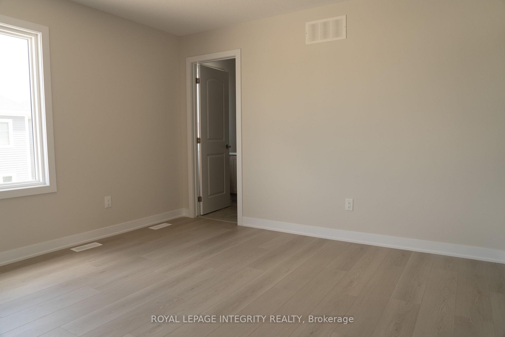 Photo 25 of 735 Haflinger Row, Ottawa, Richmond — HOMEH