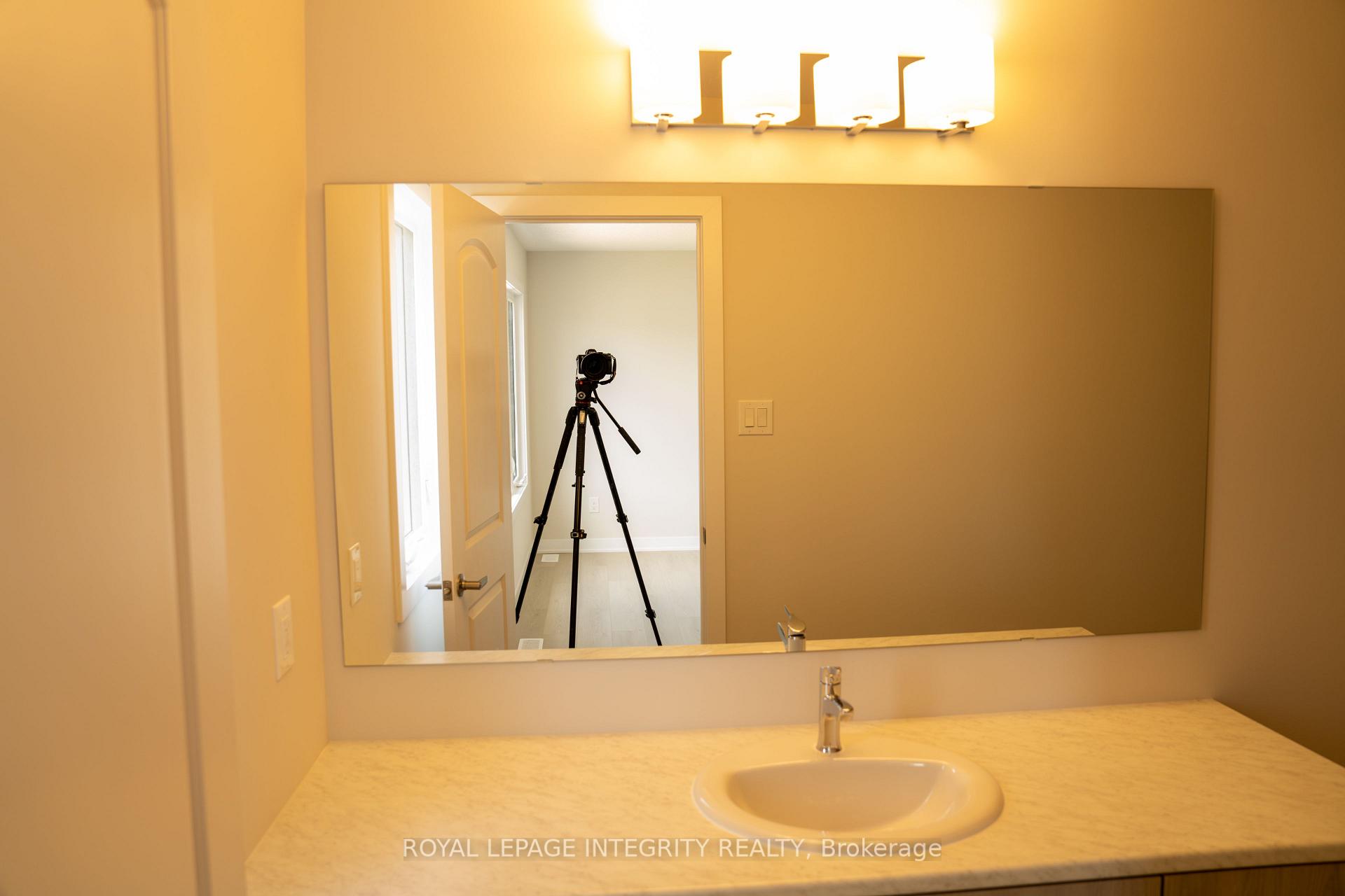 Photo 31 of 735 Haflinger Row, Ottawa, Richmond — HOMEH