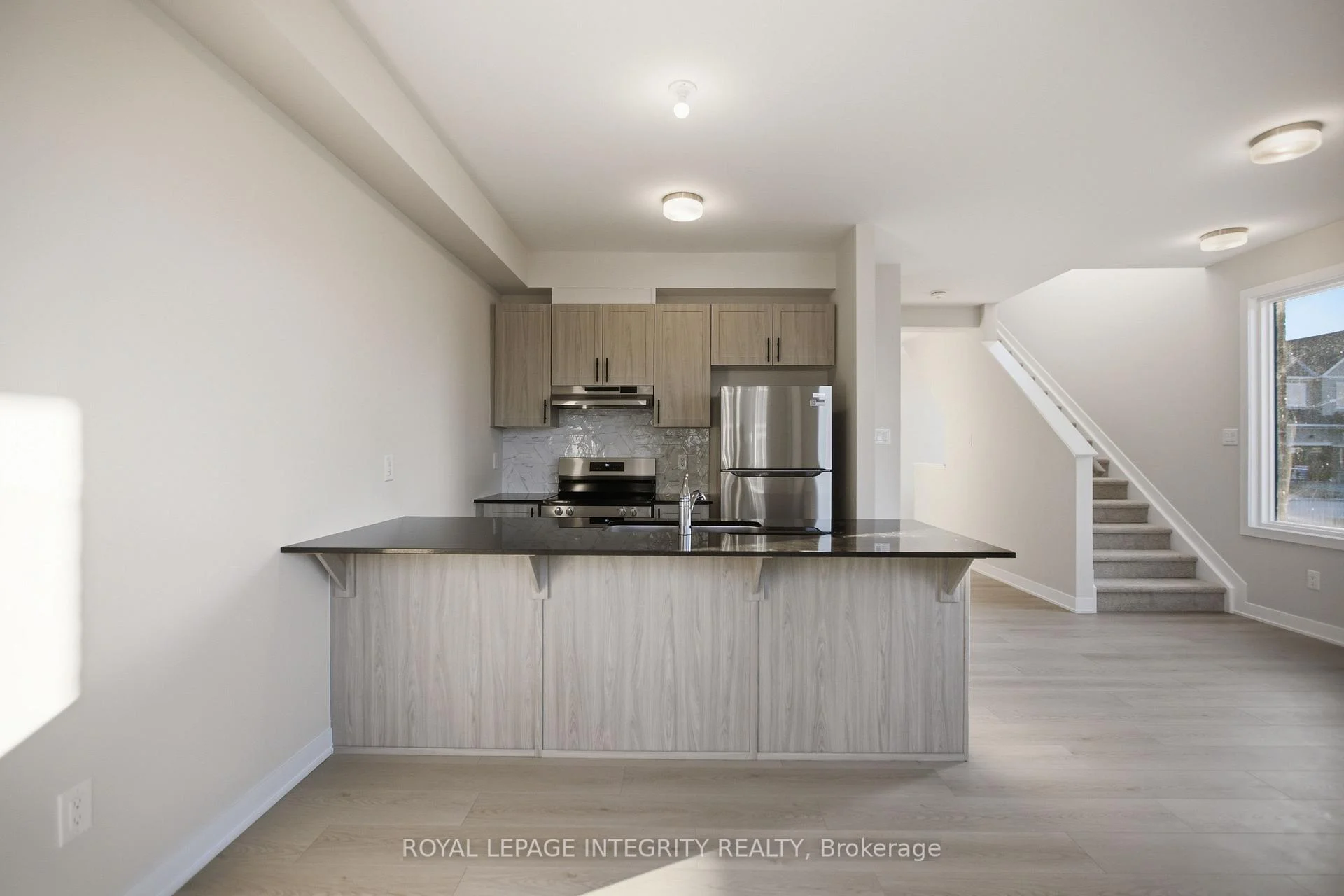 Photo 18 of 735 Haflinger Row, Ottawa, Richmond — HOMEH