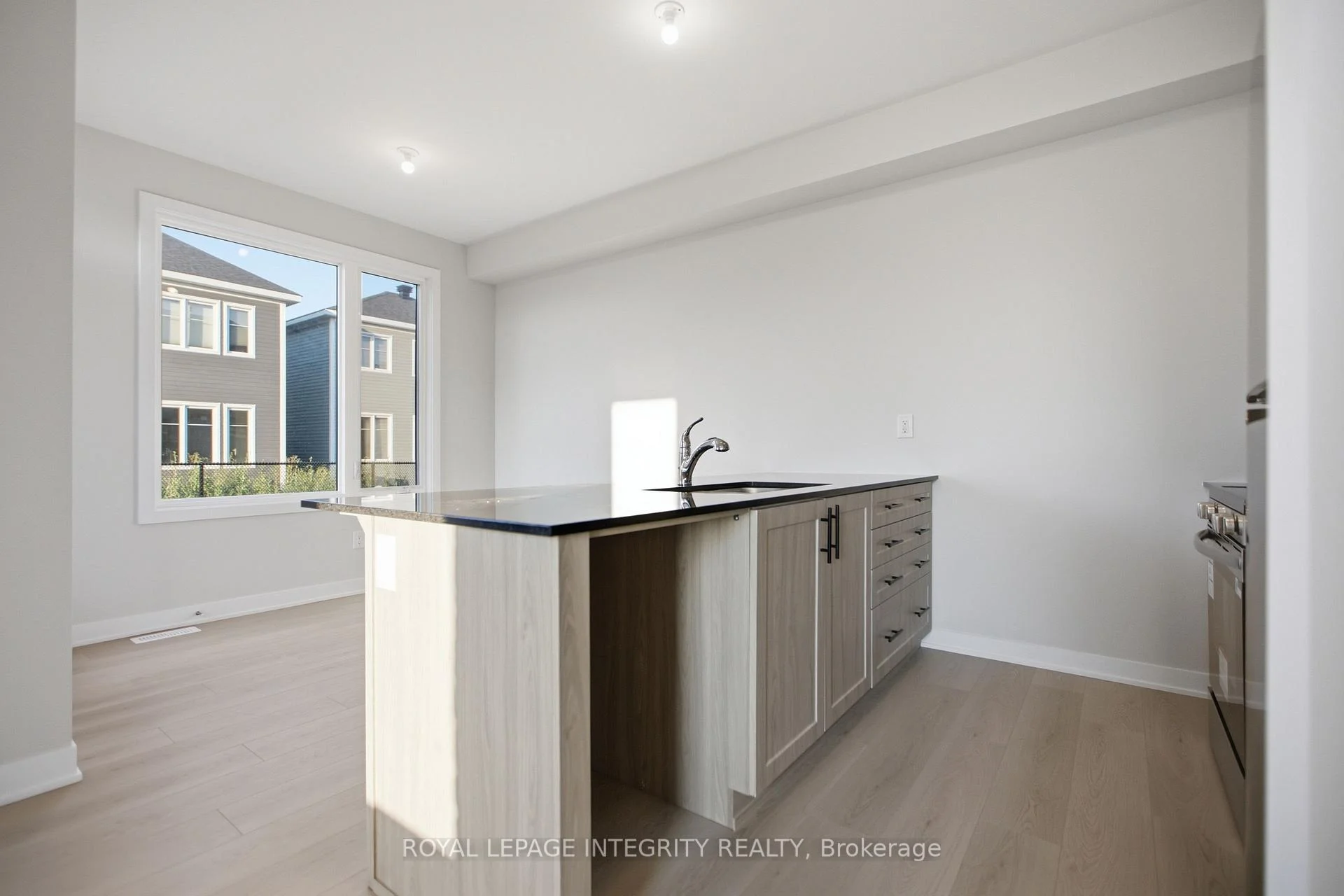 Photo 22 of 735 Haflinger Row, Ottawa, Richmond — HOMEH