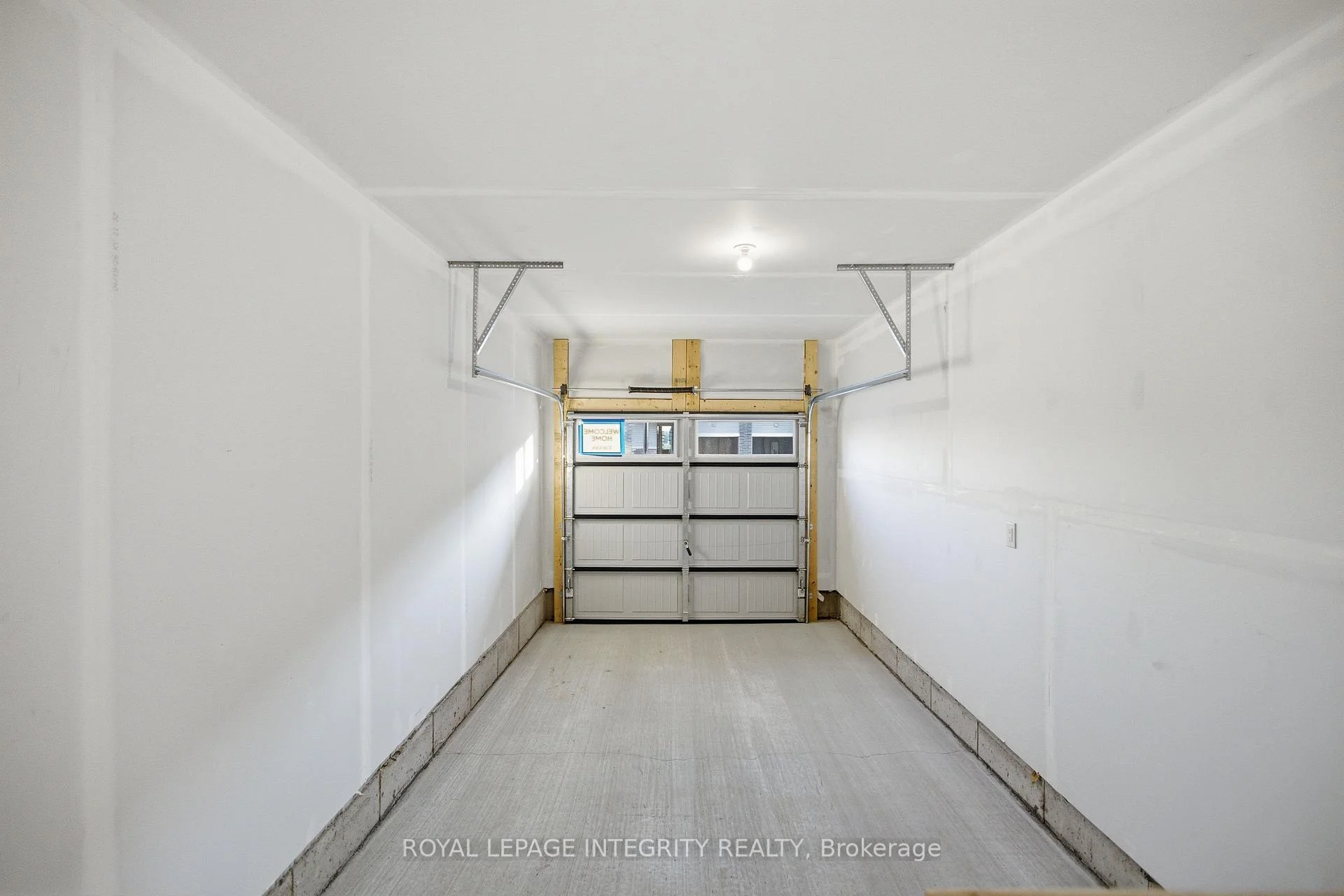 Photo 28 of 735 Haflinger Row, Ottawa, Richmond — HOMEH