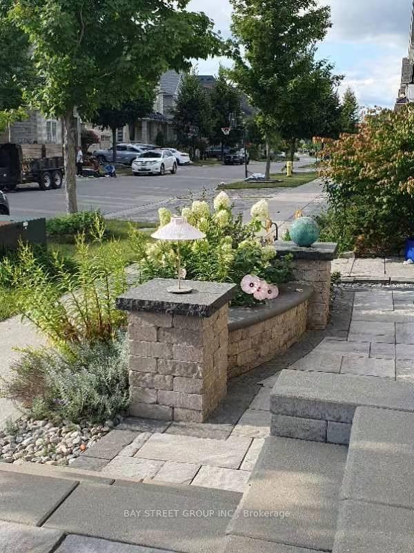 Photo 18 of 209 Kentland Street, Markham, Wismer — HOMEH