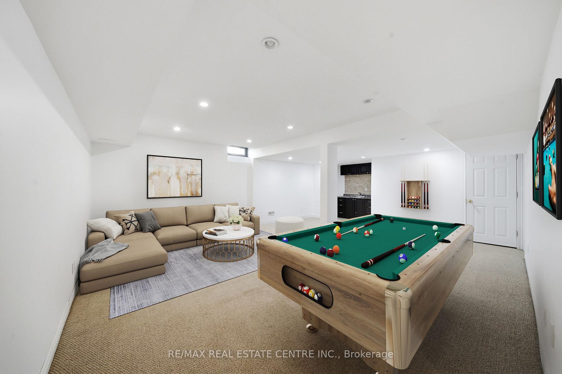 Photo 38 of Unit 32, 441 Stonehenge Drive, Hamilton, Meadowlands — HOMEH