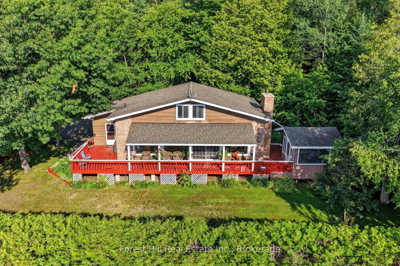 Photo 4 of 1117 Main Street, Algonquin Highlands, Sherborne — HOMEH