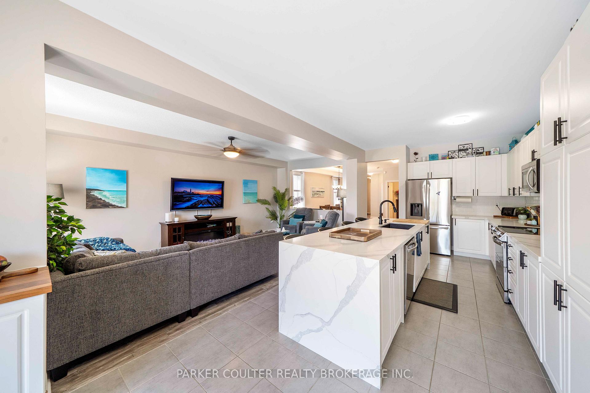 Photo 8 of 28 Sasco Way, Essa, Angus — HOMEH