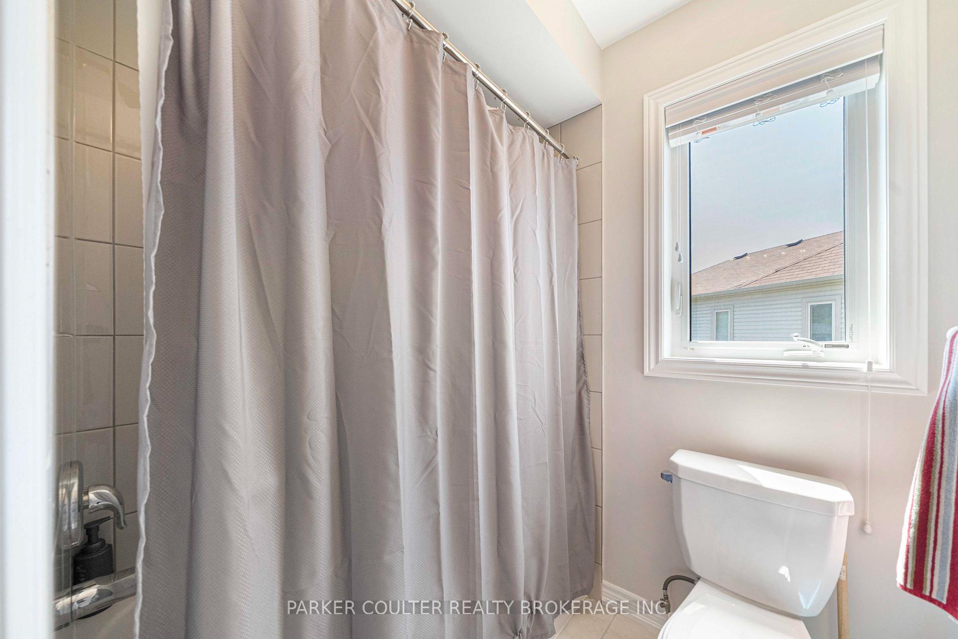 Photo 17 of 28 Sasco Way, Essa, Angus — HOMEH