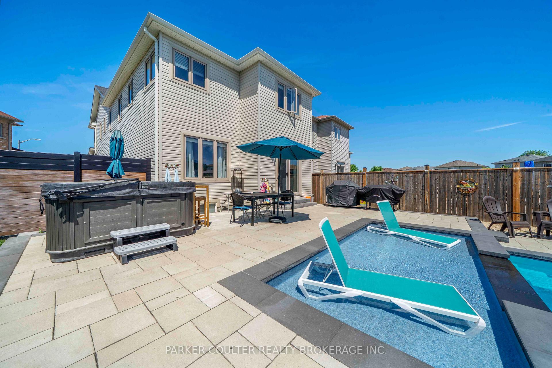 Photo 39 of 28 Sasco Way, Essa, Angus — HOMEH