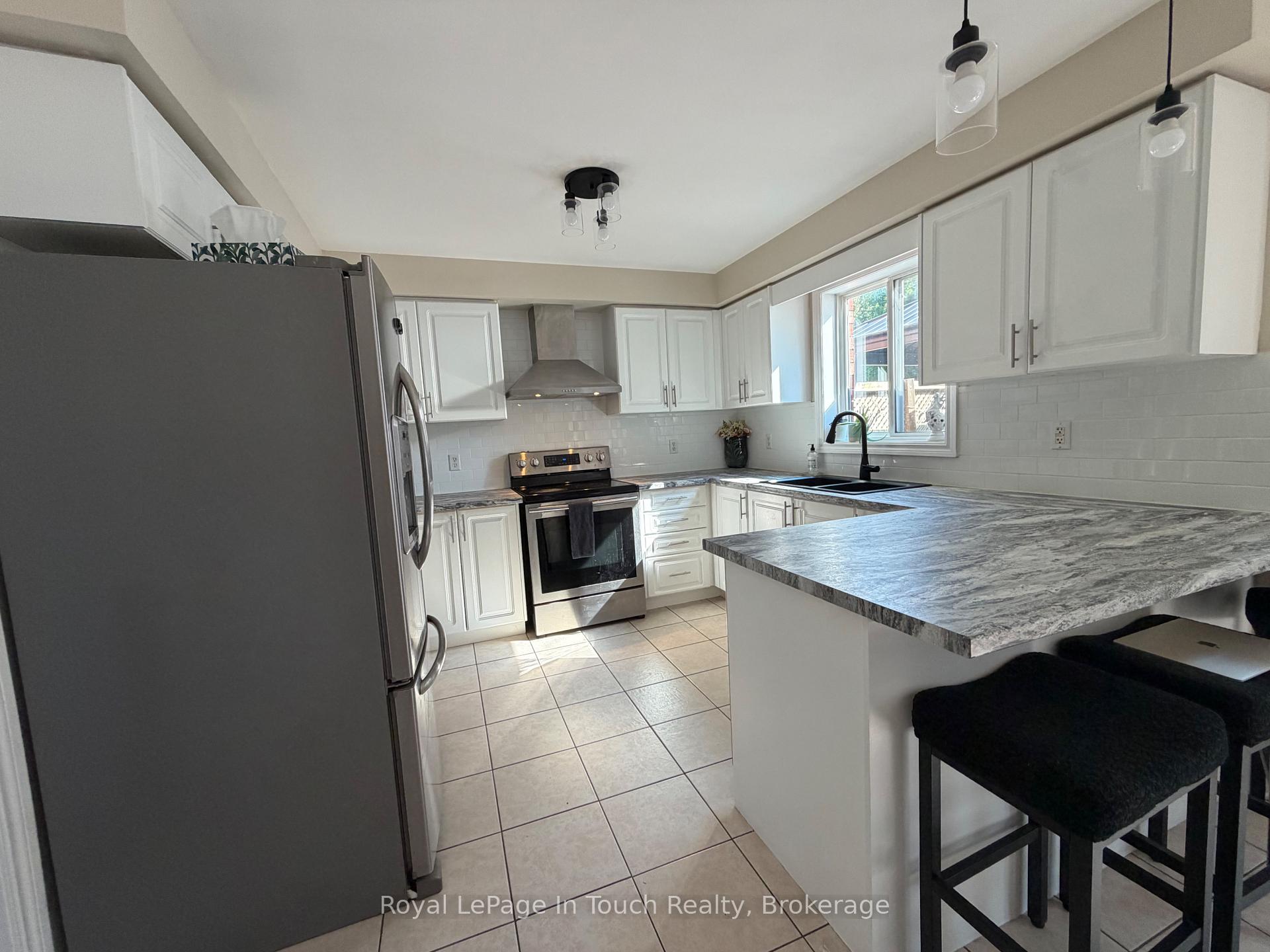 Photo 5 of 384 Keller Drive, Midland — HOMEH