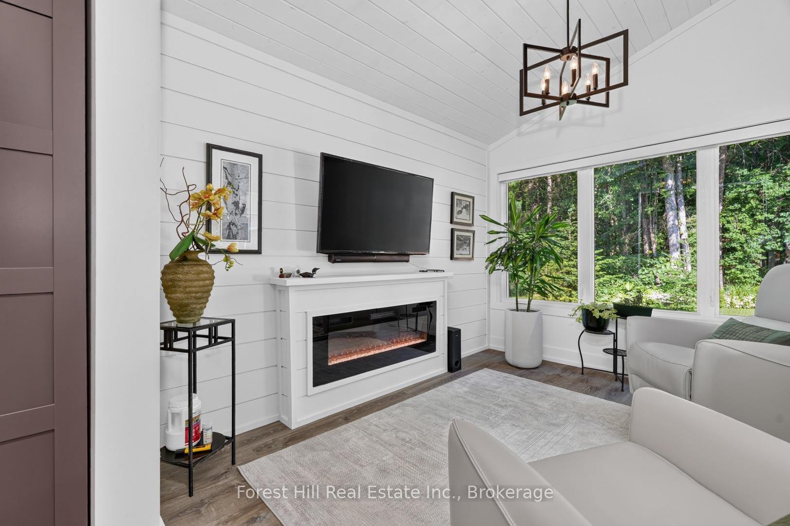 Photo 25 of 1115 Main Street, Algonquin Highlands, Sherborne — HOMEH